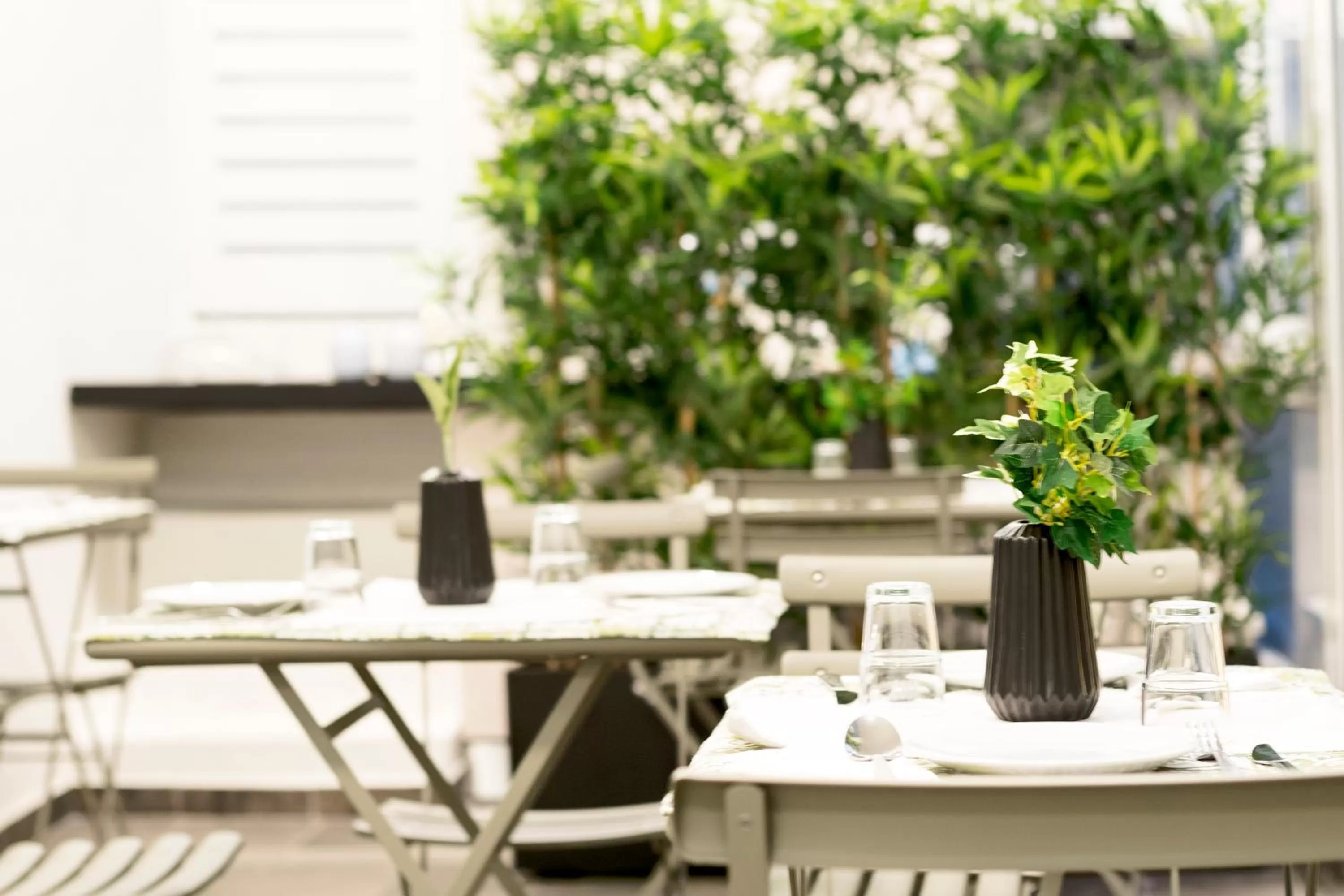 Restaurant/places to eat in Centosedici Rooms