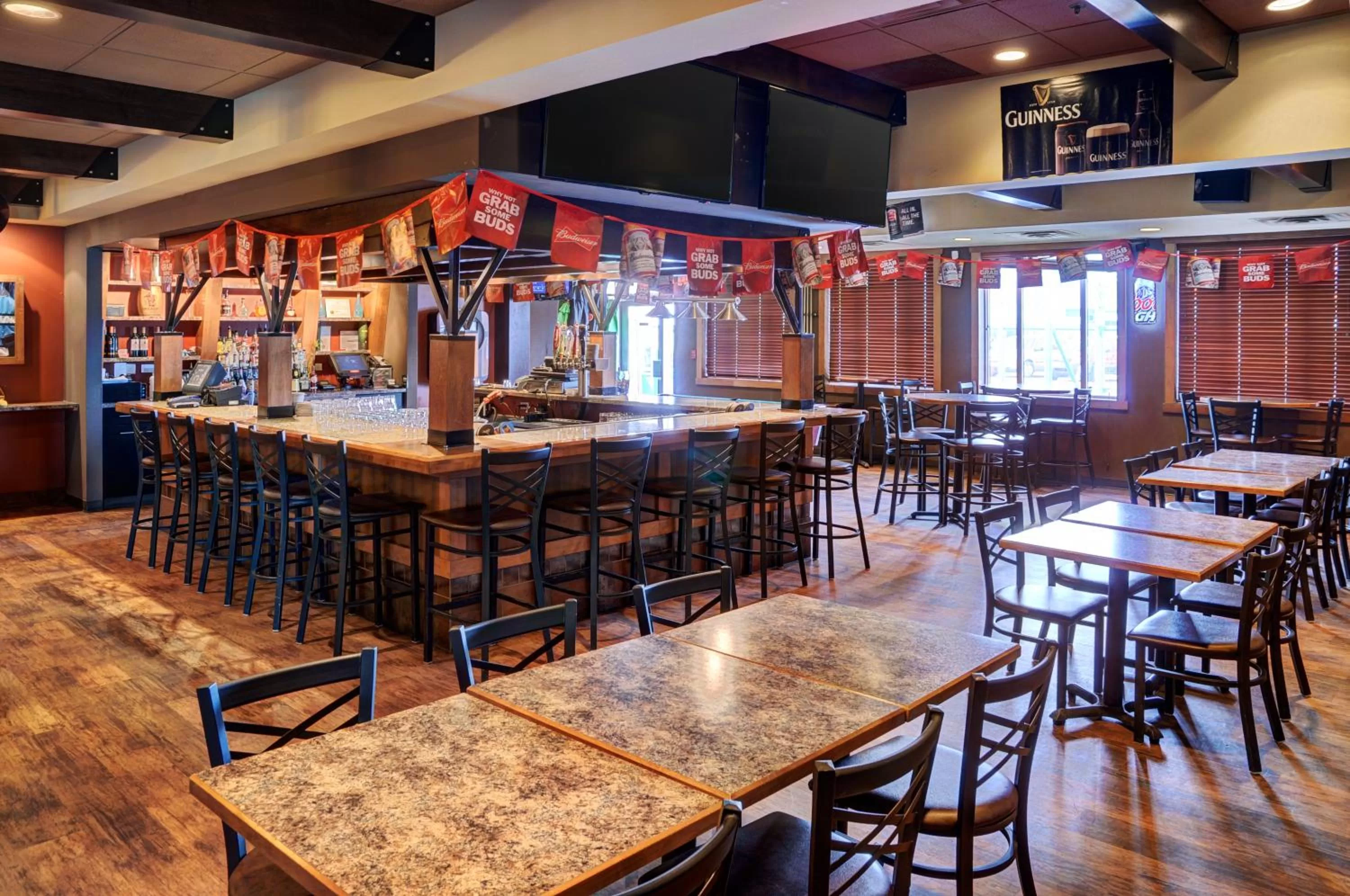 Restaurant/places to eat in Lakeview Inns & Suites - Fort Saskatchewan