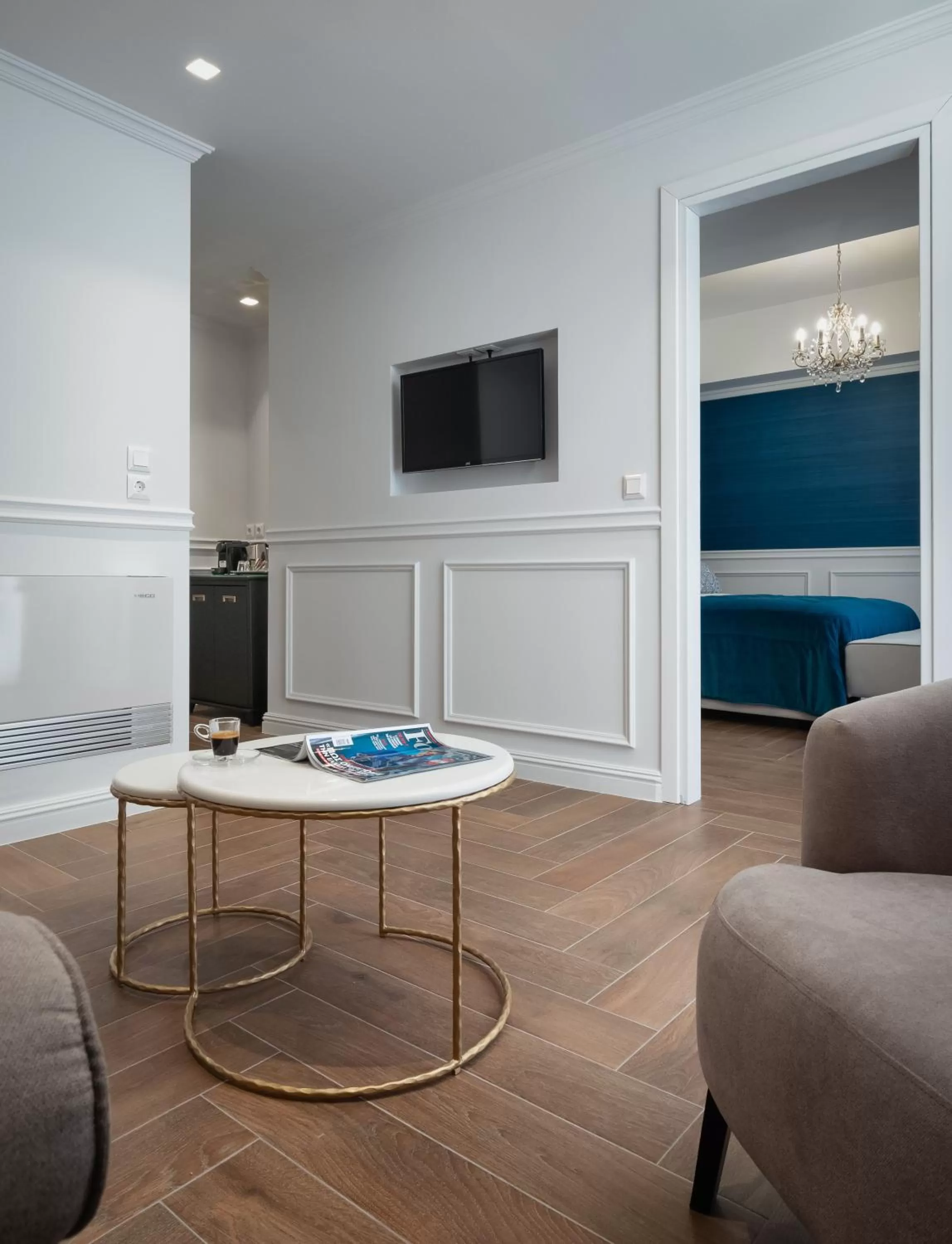 Coffee/tea facilities in Evripidou Suites