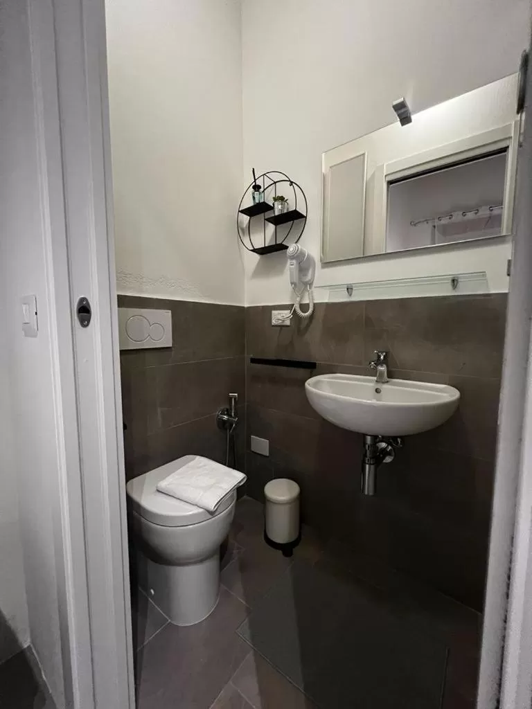 Bathroom in Casa Carducci 33