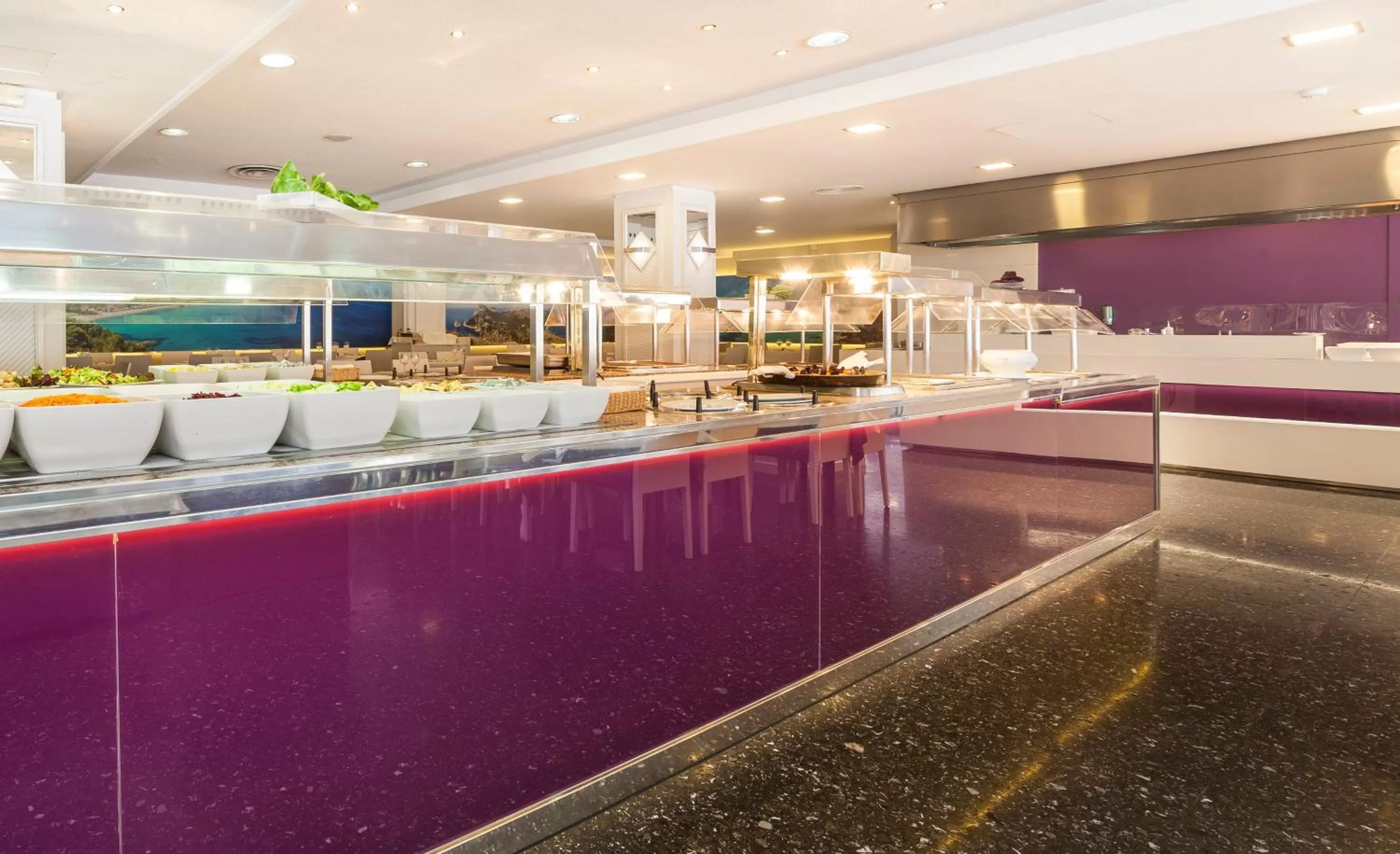 Restaurant/places to eat in Globales Palmanova