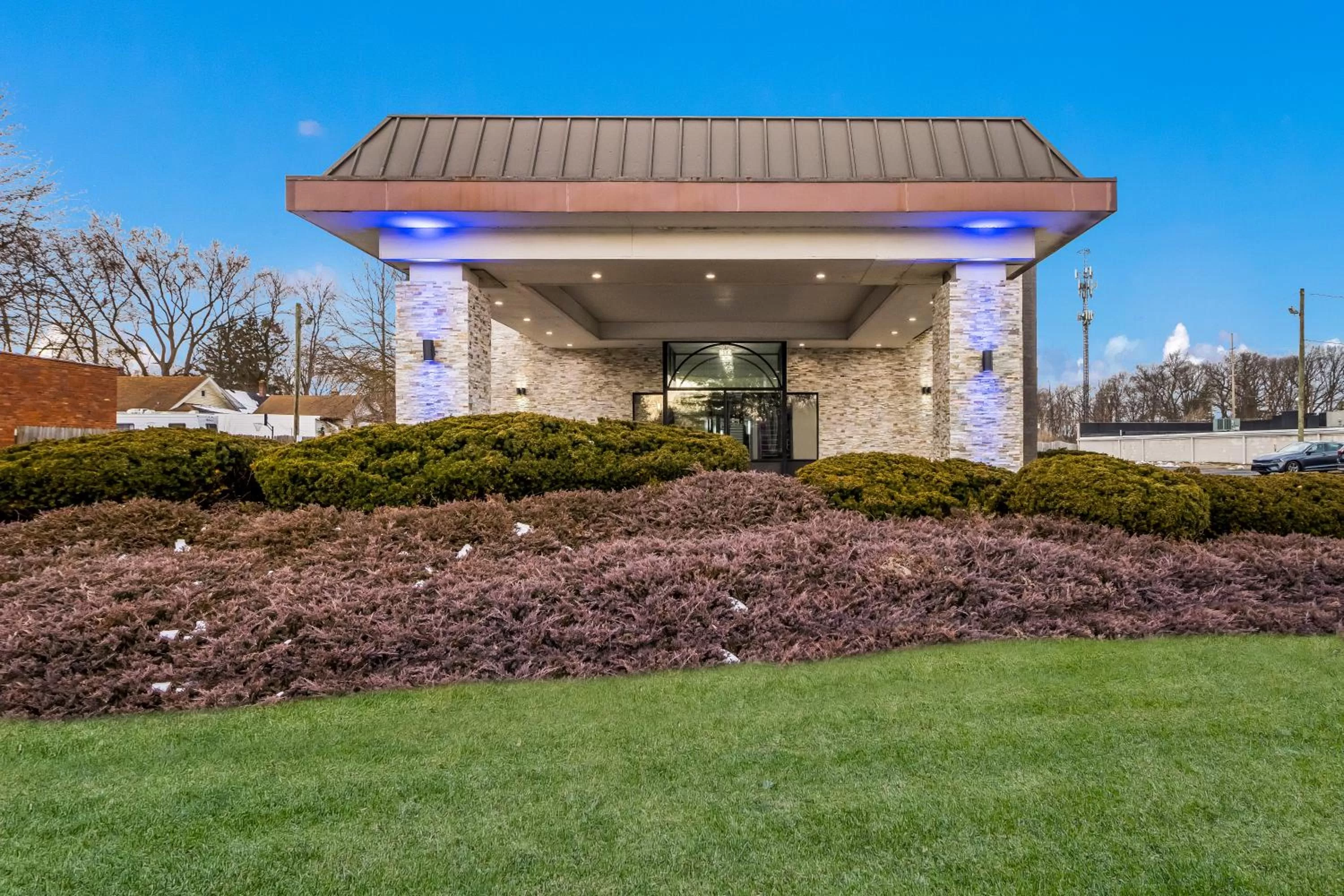 Property building in Quality Inn South Bend near Notre Dame