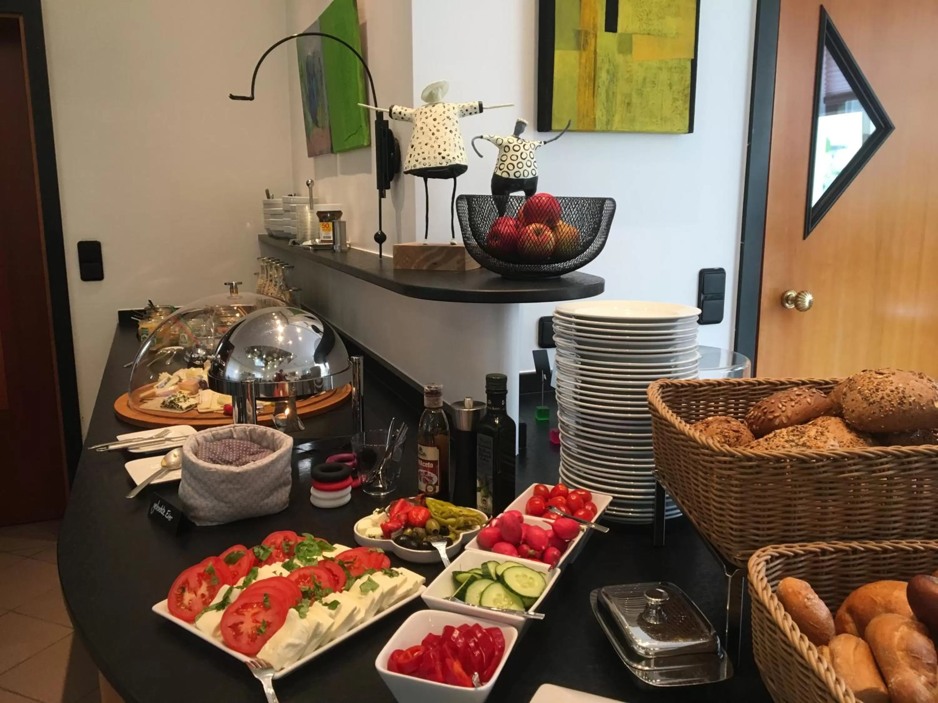 Buffet breakfast in Hotel am Torturm