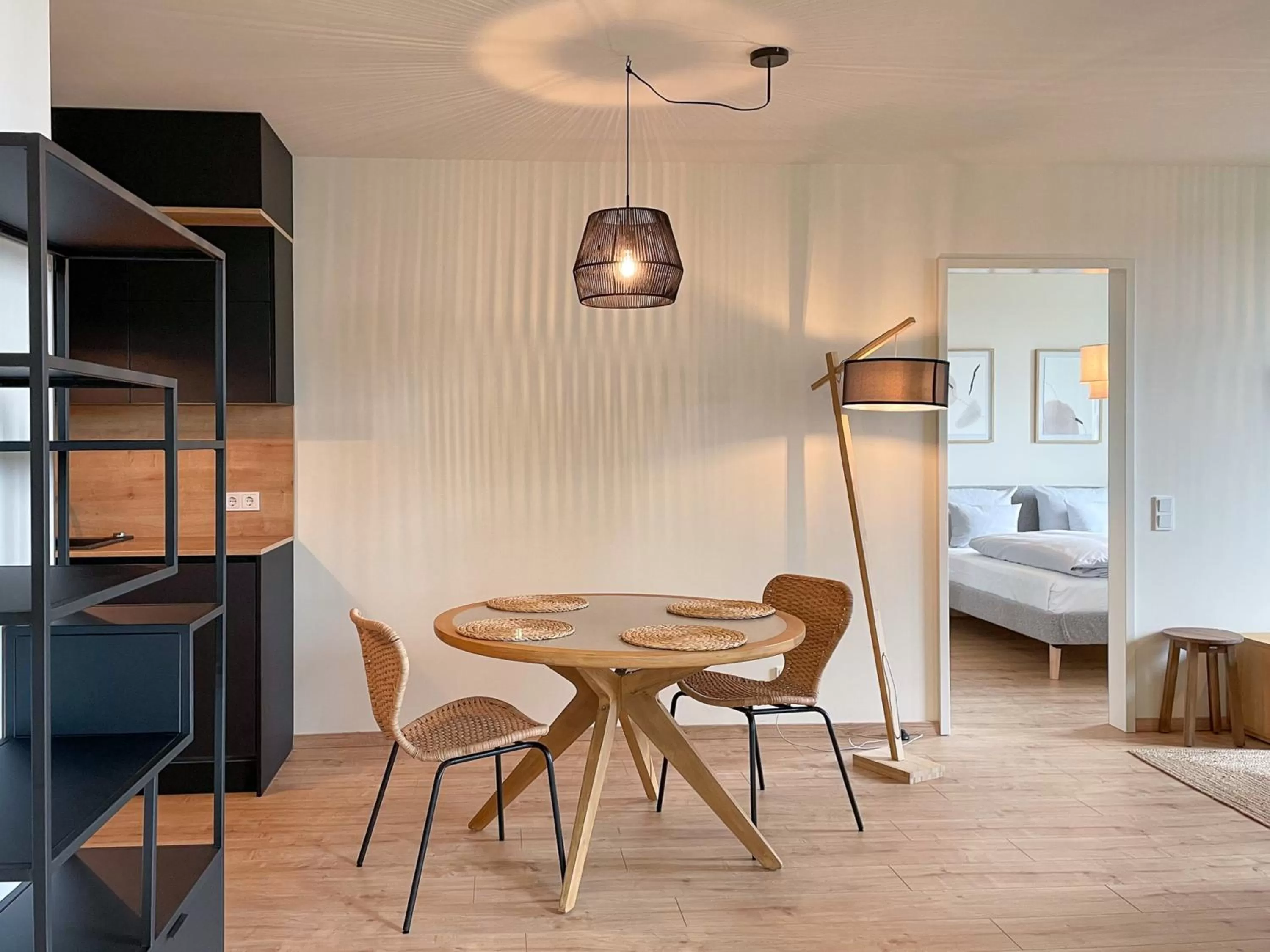 Photo of the whole room, Bed in Cocoon Sendlinger Tor