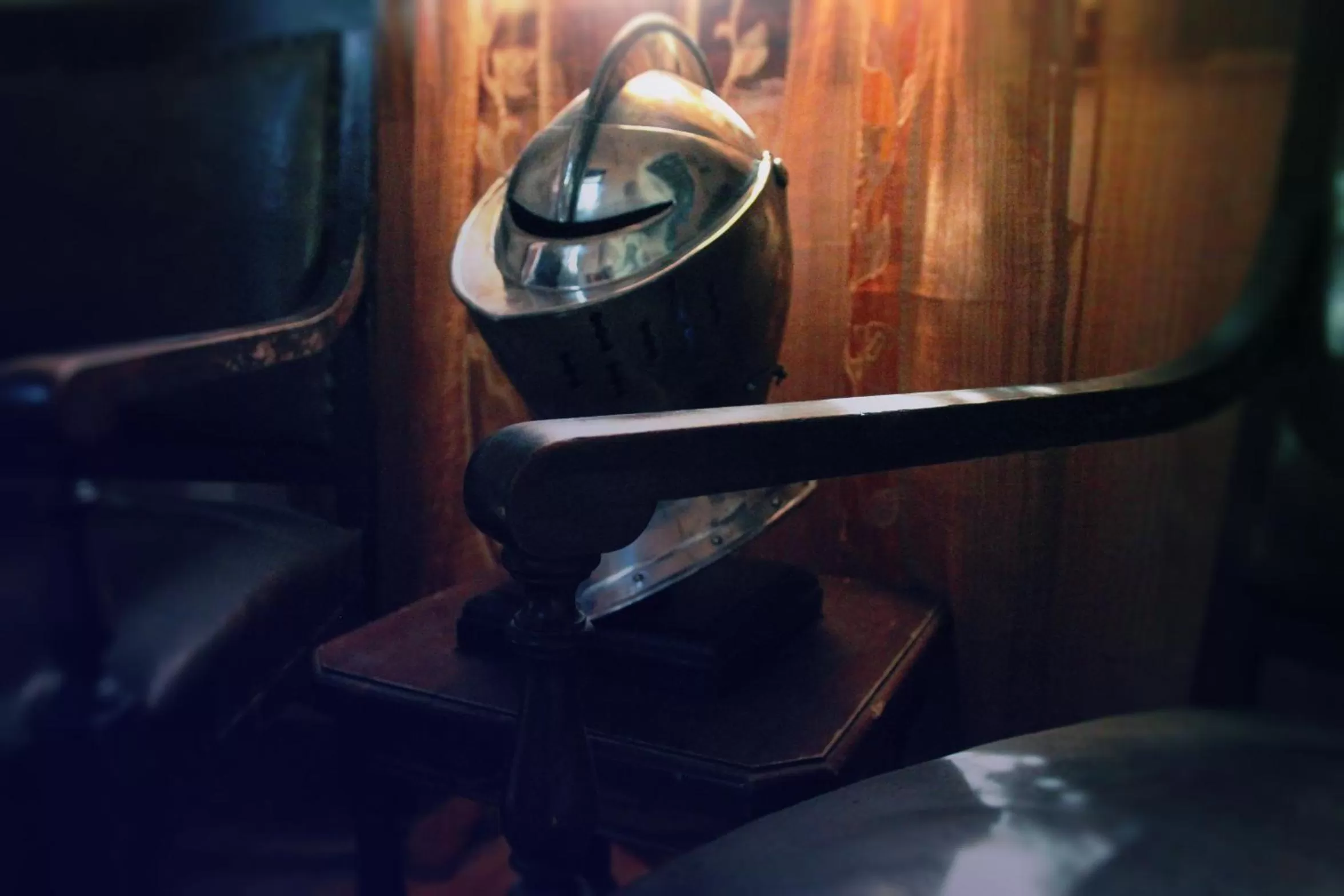 Decorative detail in B&B Camelot