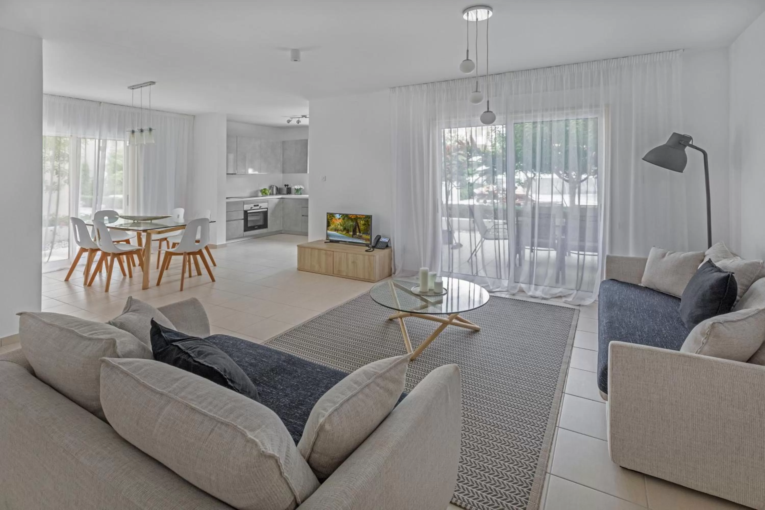 Living room in Elysia Park