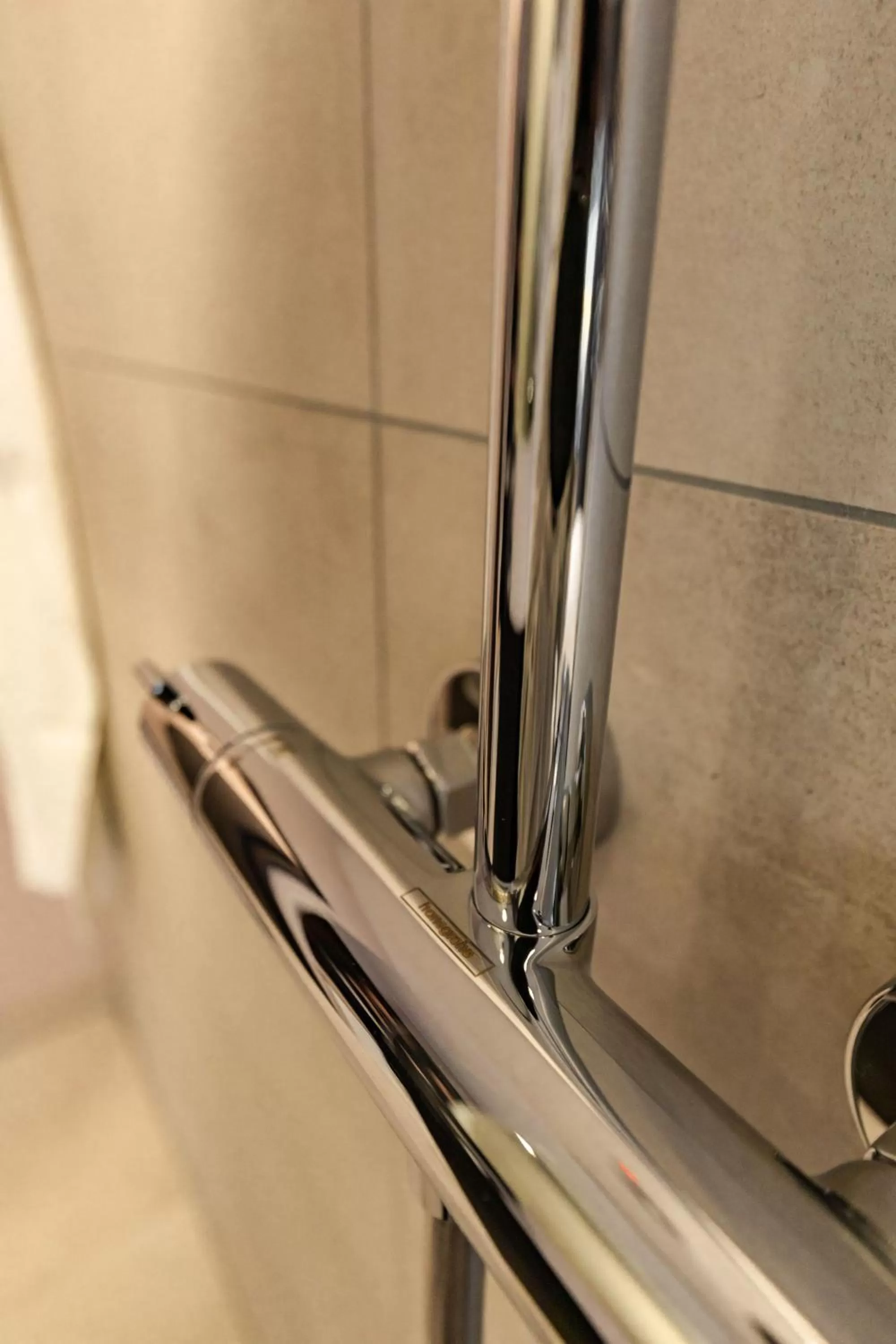 Shower in 24Seven Hotel Schwabach