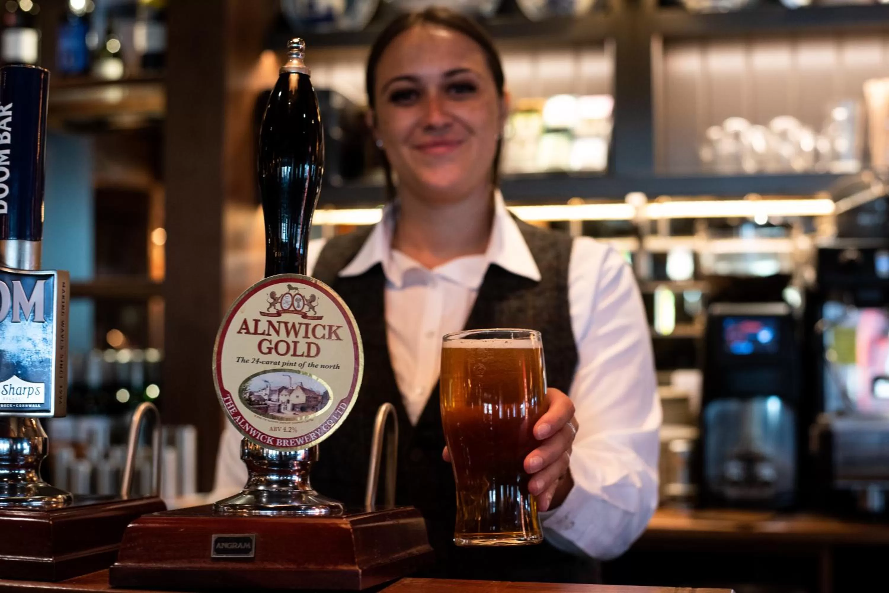 Restaurant/places to eat in The Hog's Head Inn - The Inn Collection Group