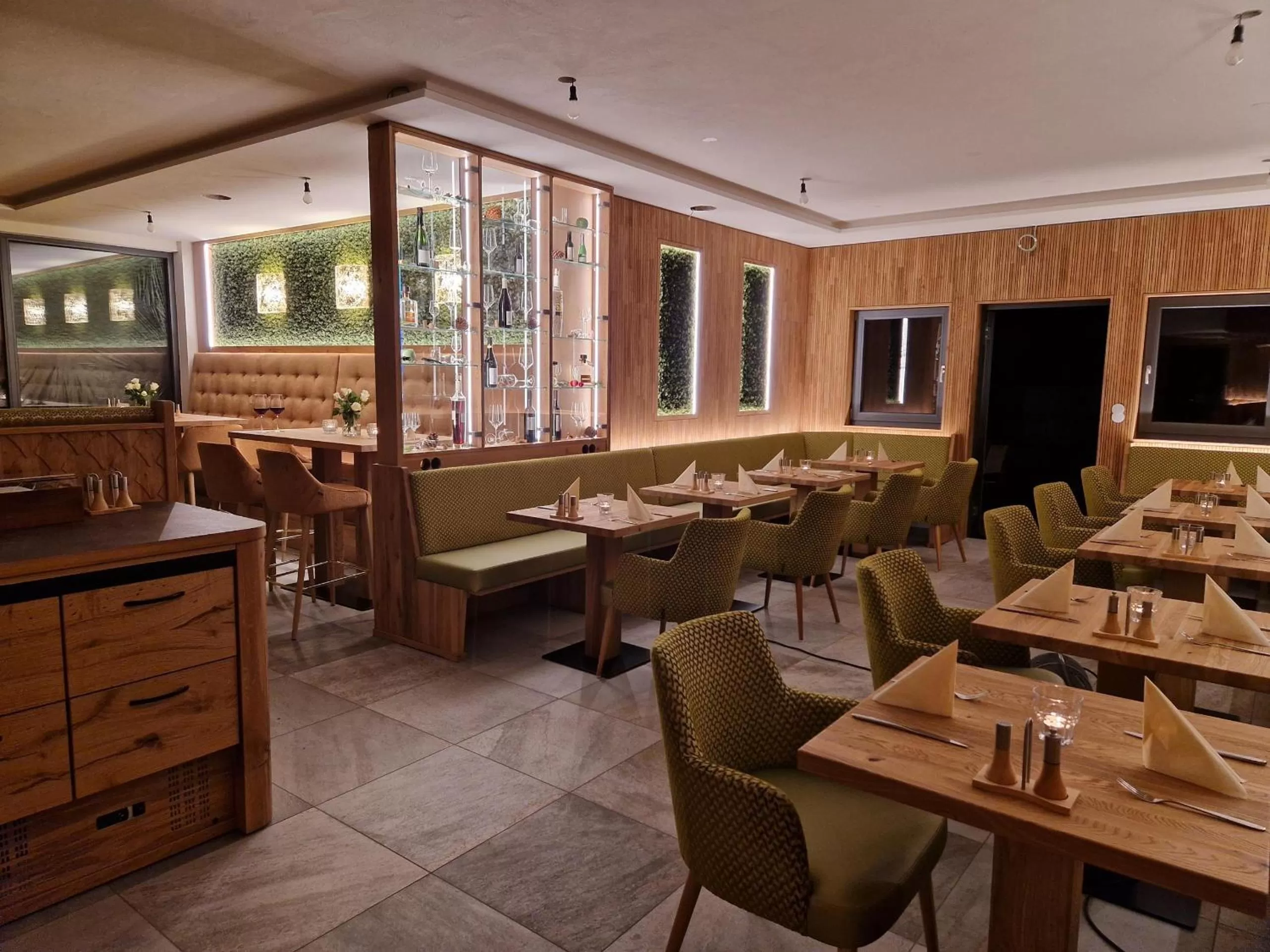 Restaurant/places to eat in Wellnesshotel Sonnenhof & Sonnhalde