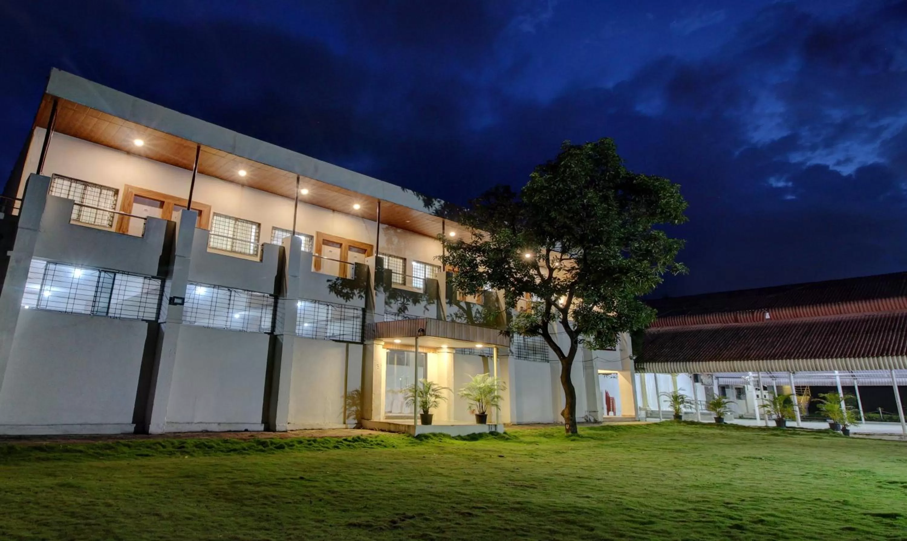 Property building in Sai Samrat Resort