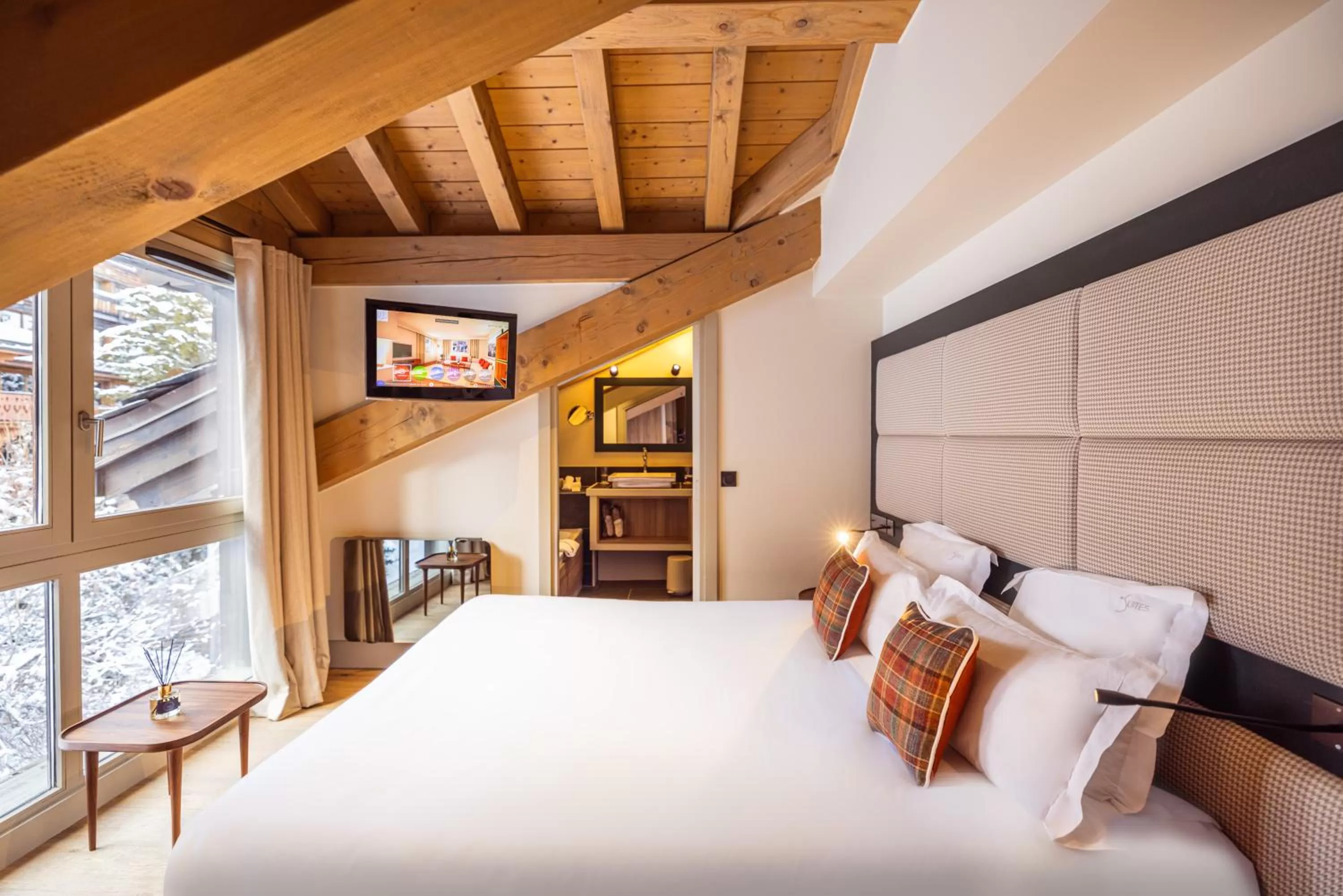 Bedroom, Bed in Les Suites de la Potinière