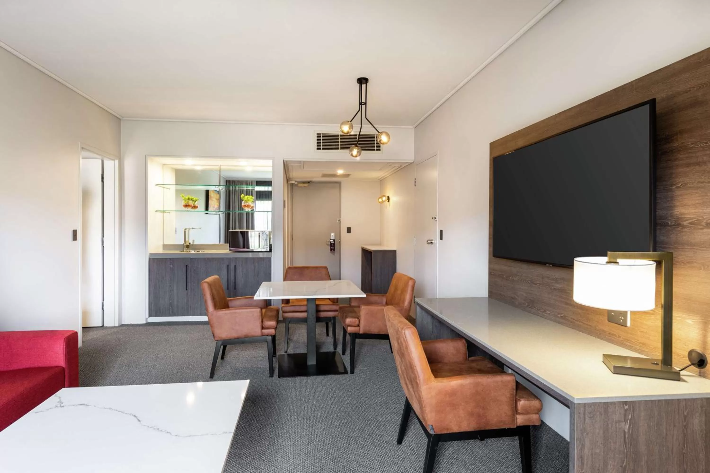 Living room in DoubleTree by Hilton Alice Springs