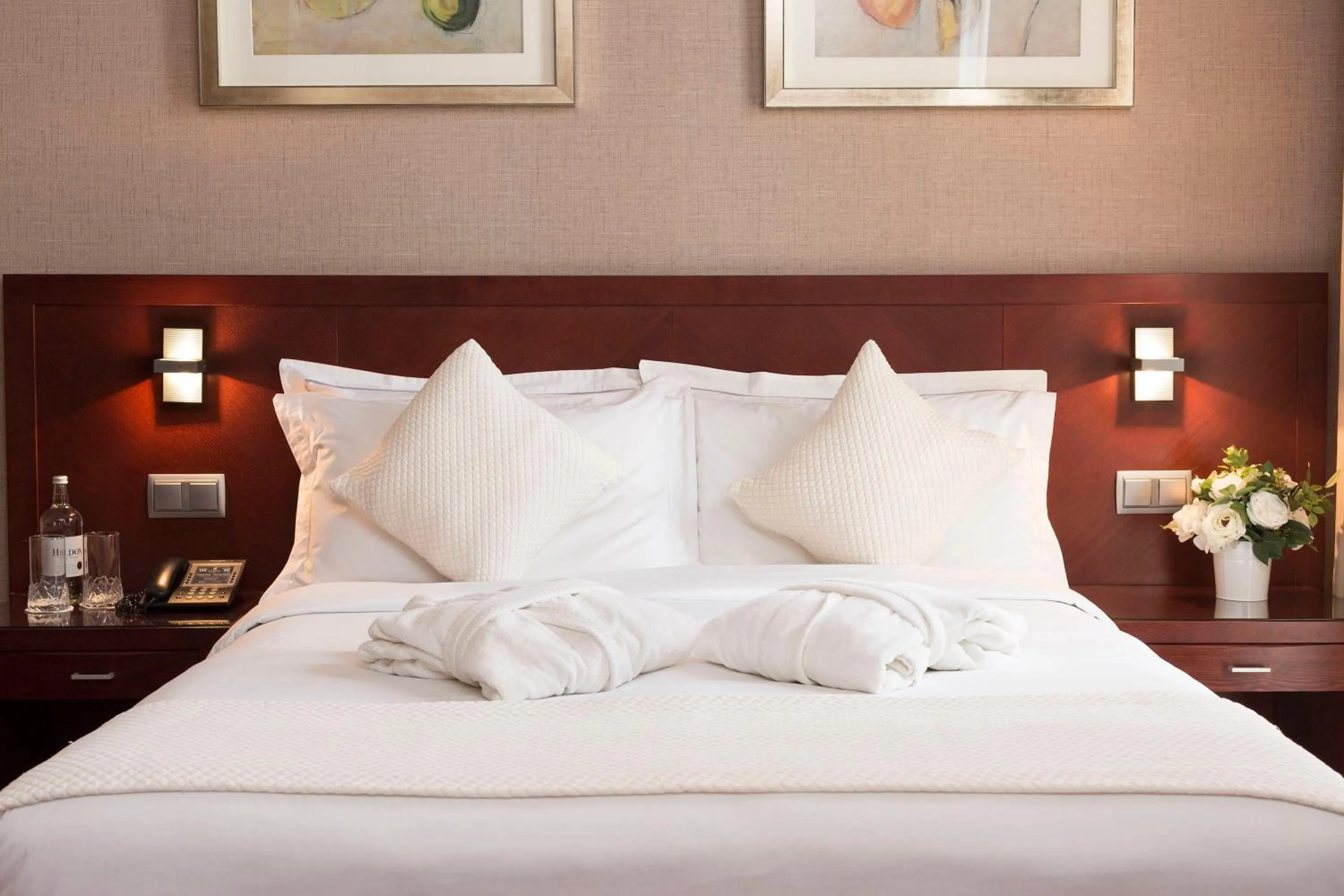 Bed in The Savoy Jersey