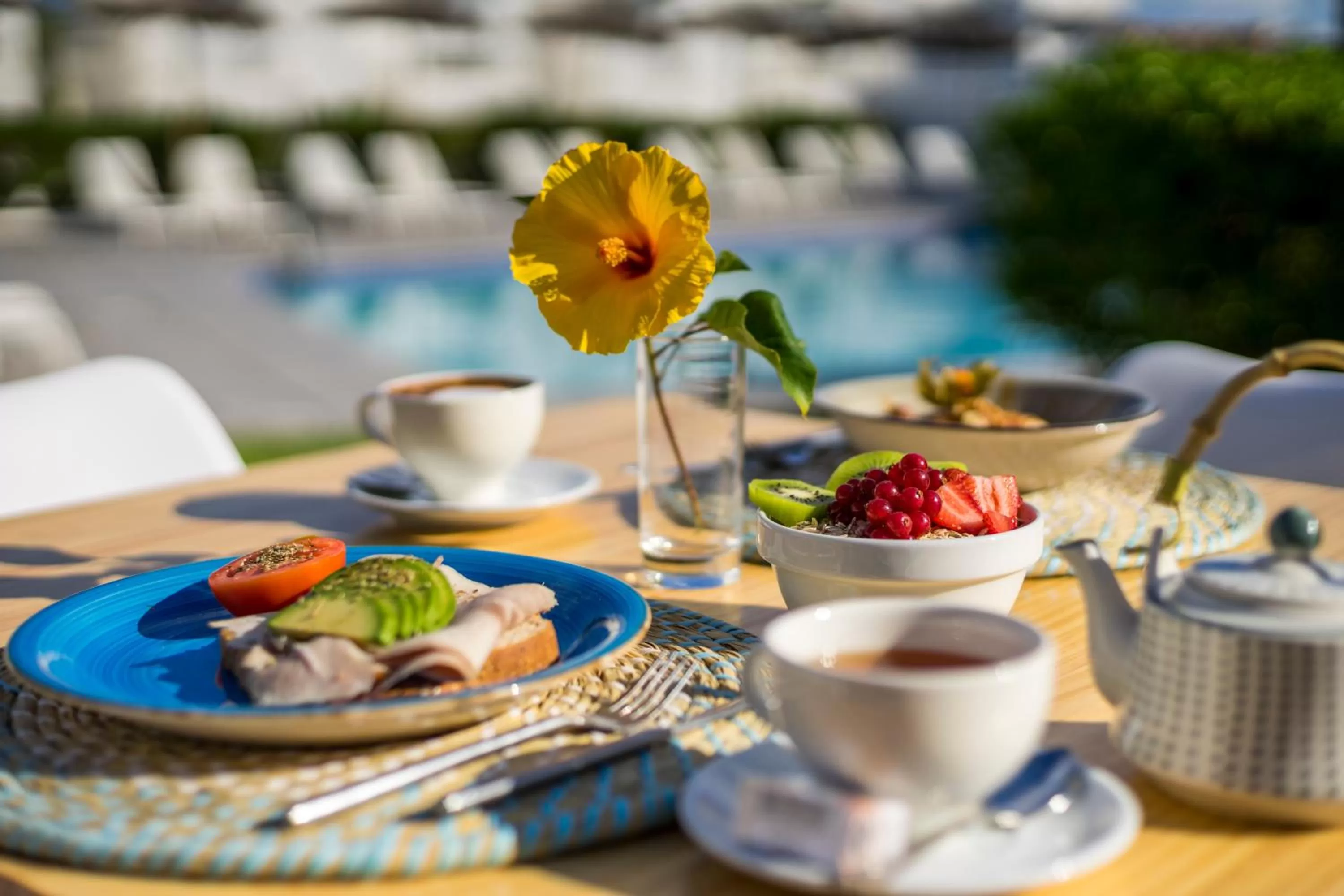 Buffet breakfast in Camelina Suites