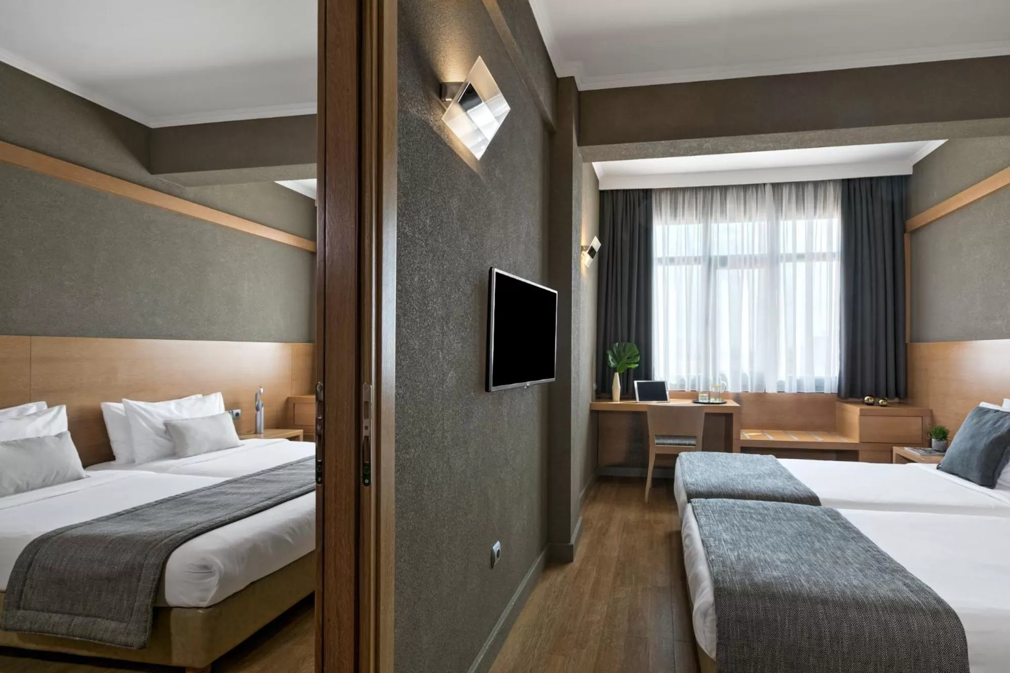 Bed in Porto Palace Hotel Thessaloniki