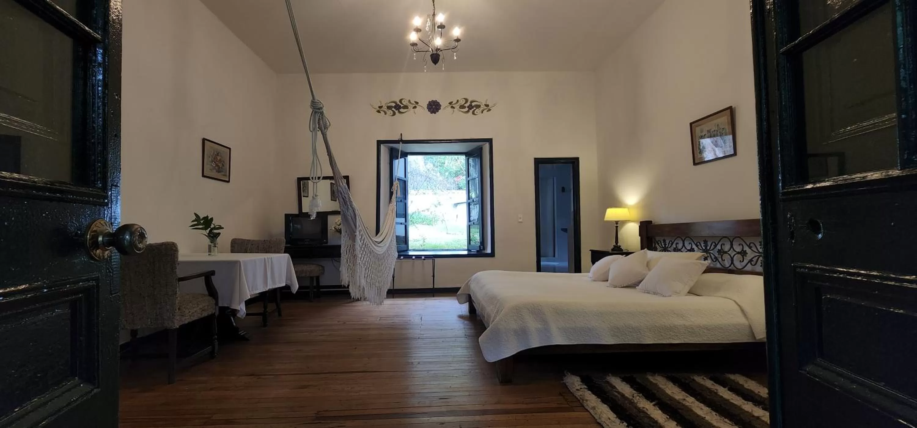 Photo of the whole room, Bed in Hacienda Suescún - 300 Años de Historia