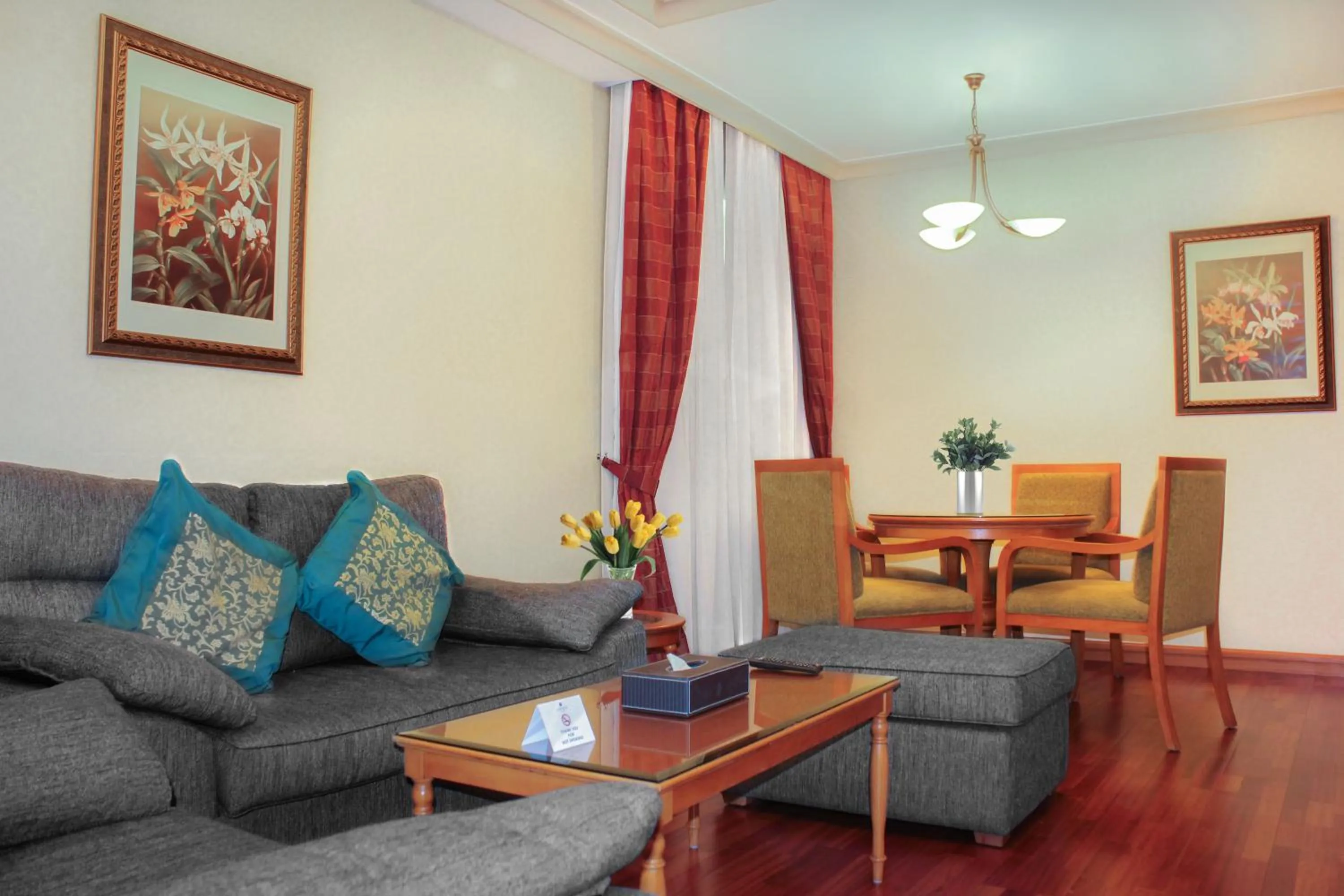 Living room in Avenue Hotel Dubai