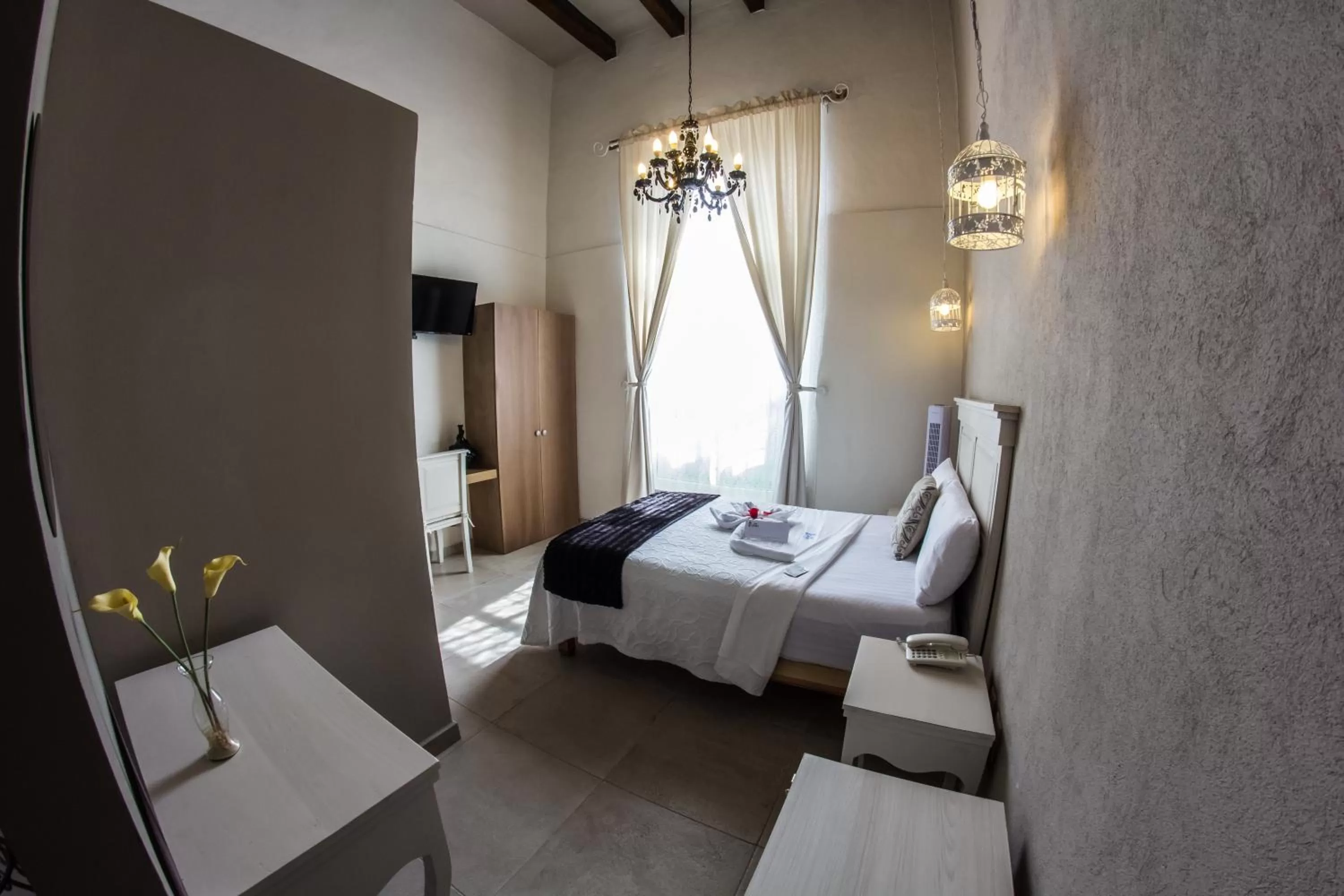 Photo of the whole room, Bed in Casa Jose Maria