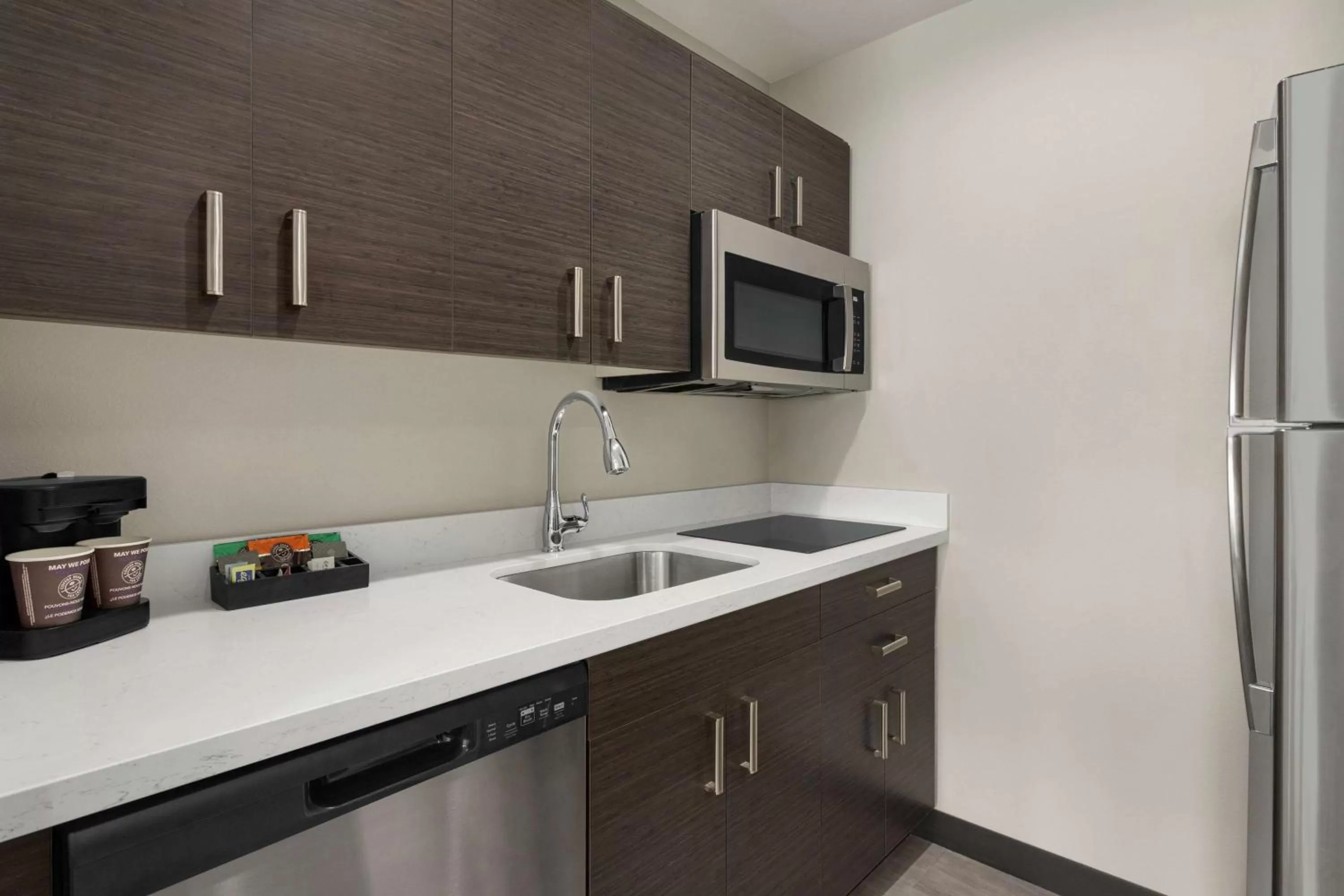 Kitchen or kitchenette in Homewood Suites By Hilton Springfield Medical District