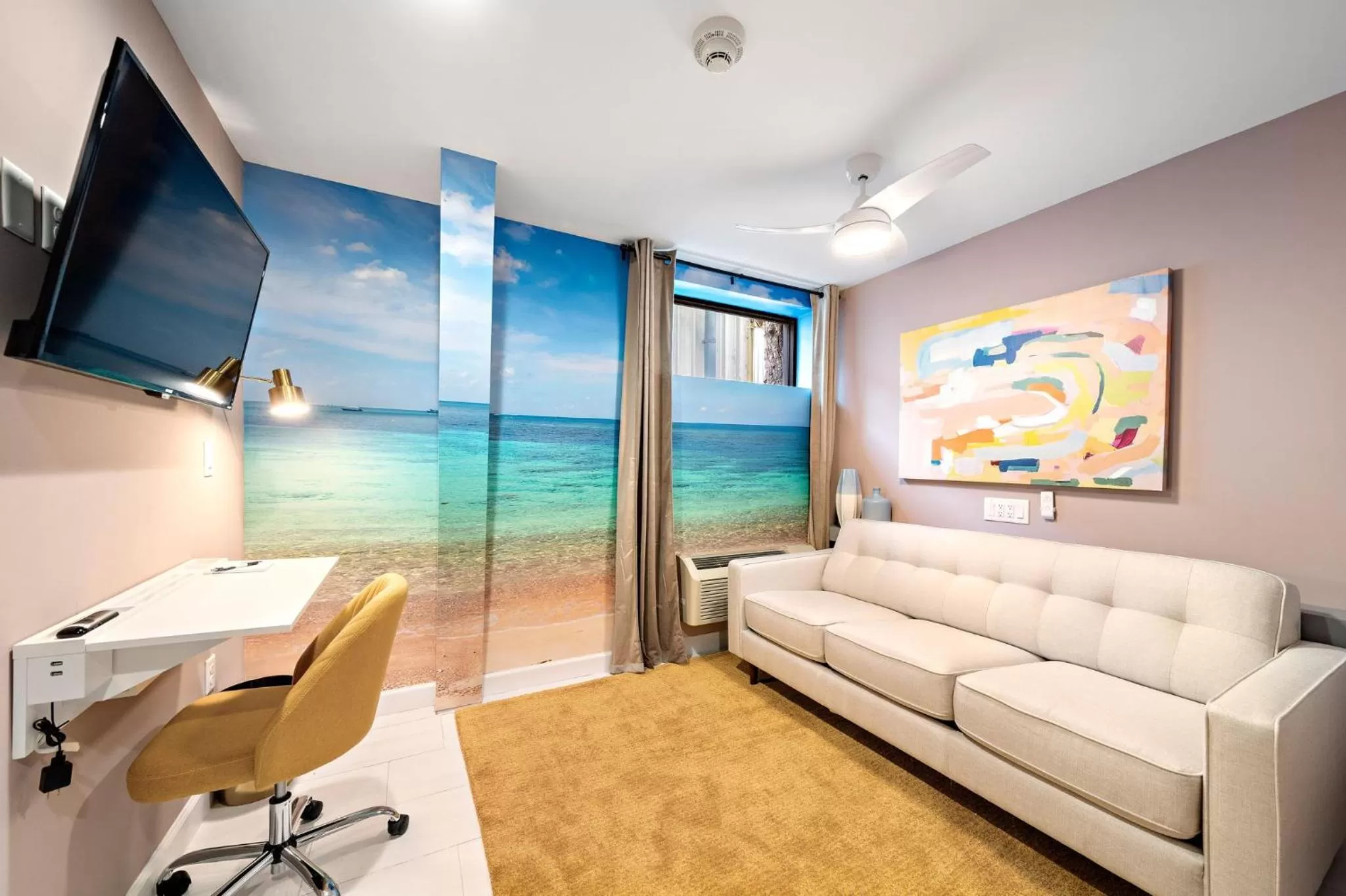 hair dresser in Wanderstay Boutique Hotel