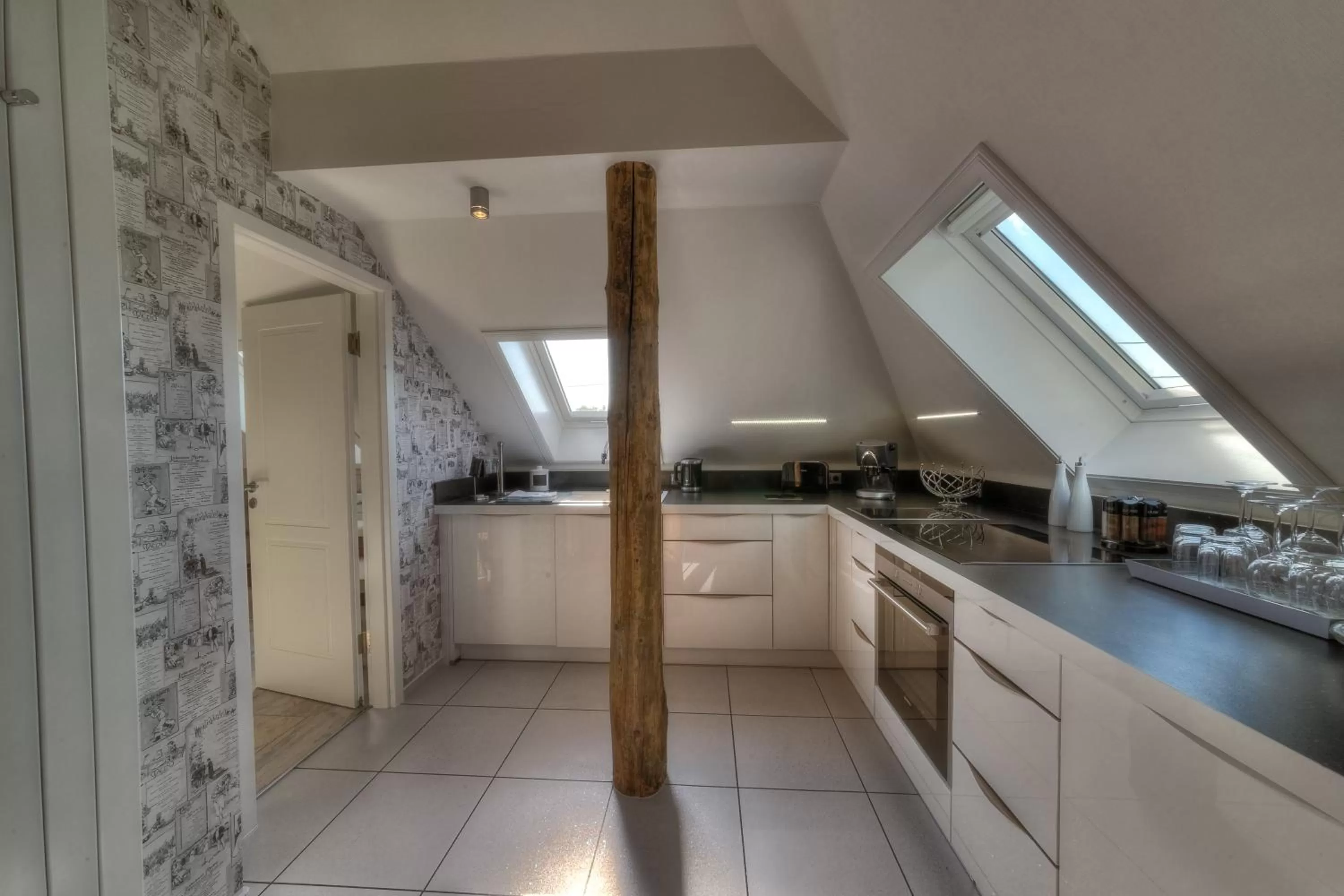 Kitchen or kitchenette in Hotel - Pension & Gaststätte "Alter König"