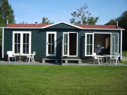 Facade/entrance, Property Building in Recreatiepark Wiringherlant