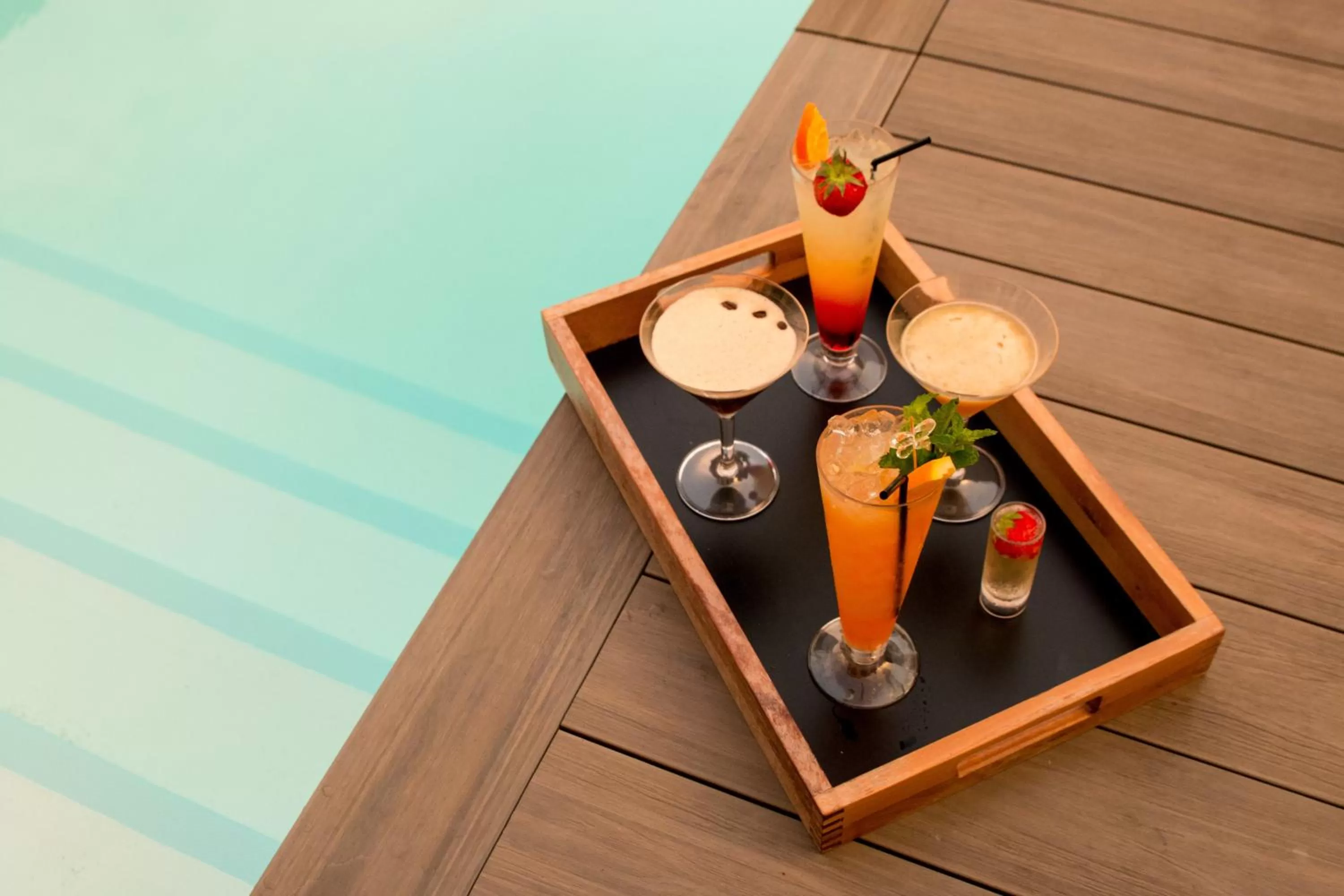 Drinks in Hotel Oasis