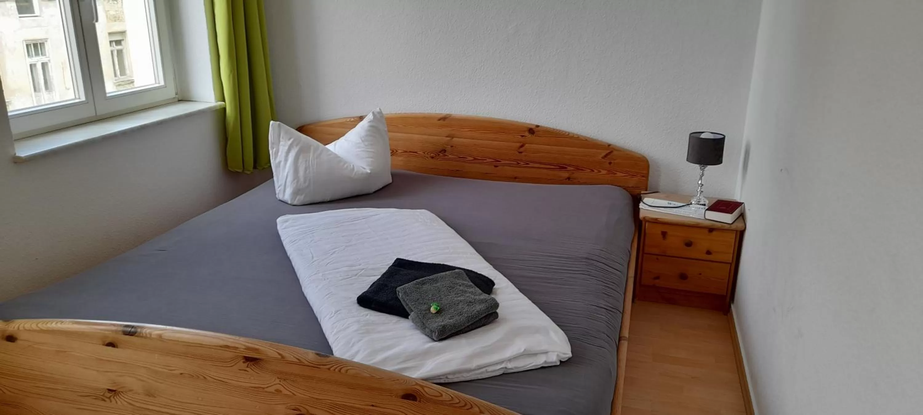 Bed in Apartment-Hotel Schillerplatz