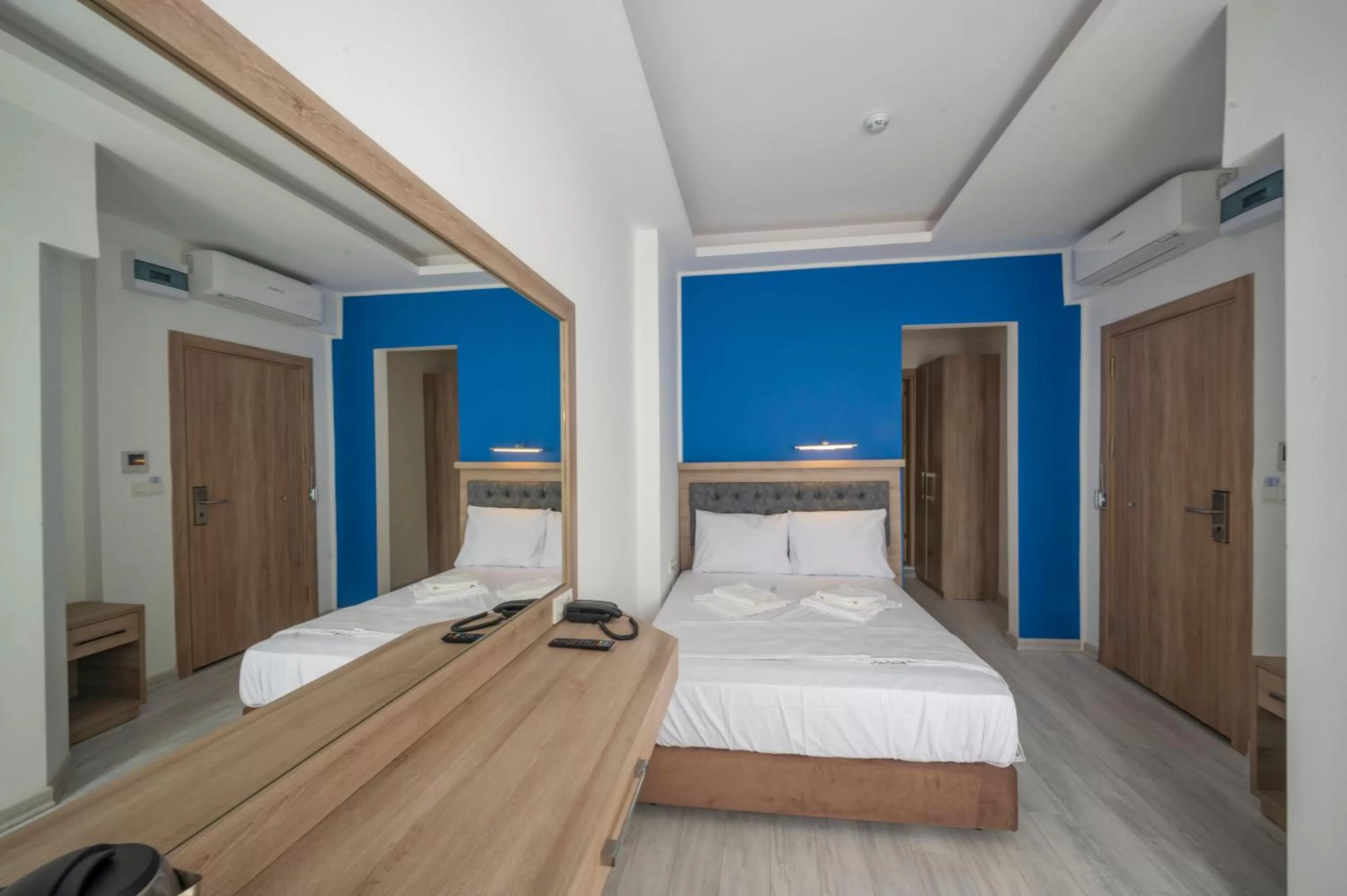 Photo of the whole room, Bed in Okda Hotel