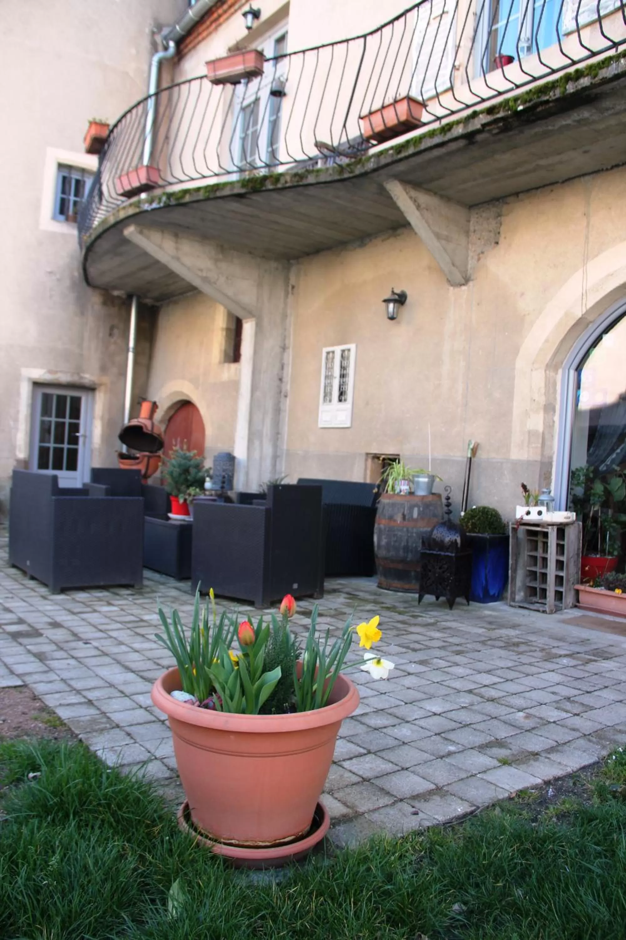 Patio in Château Besson