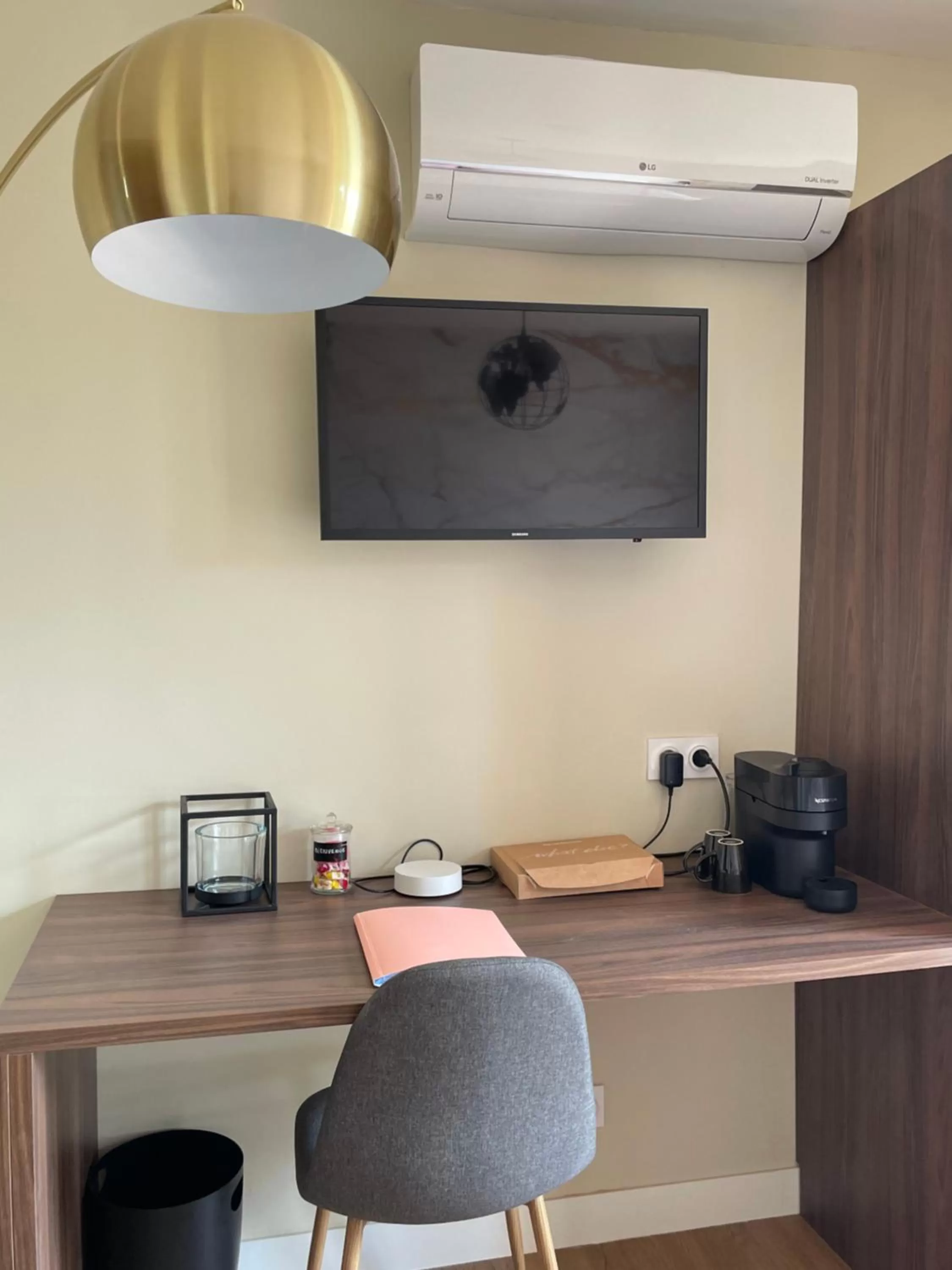 Seating Area in Chambre d'hôtes avec Jacuzzi Ventoux Cocoon