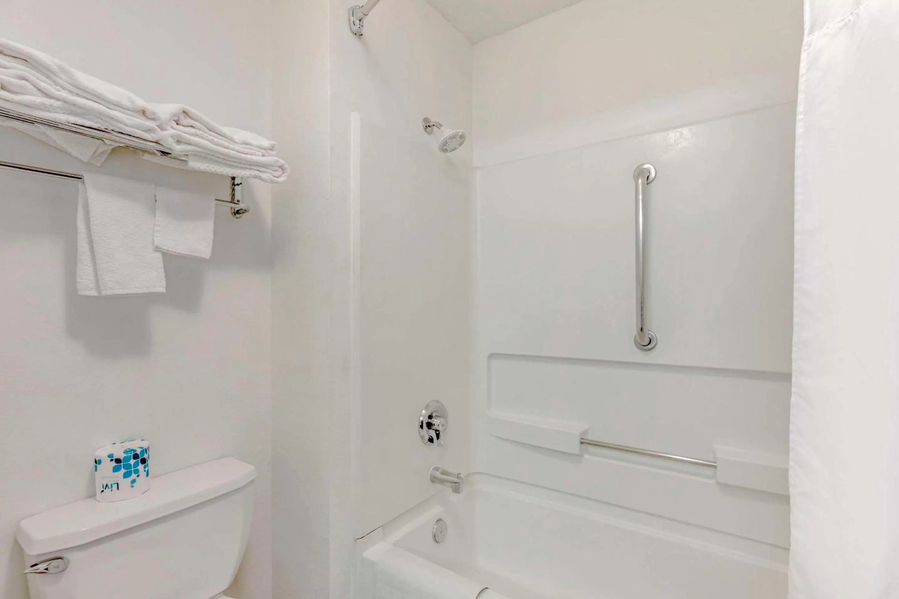 Bedroom in Quality Inn Denver Tech Center