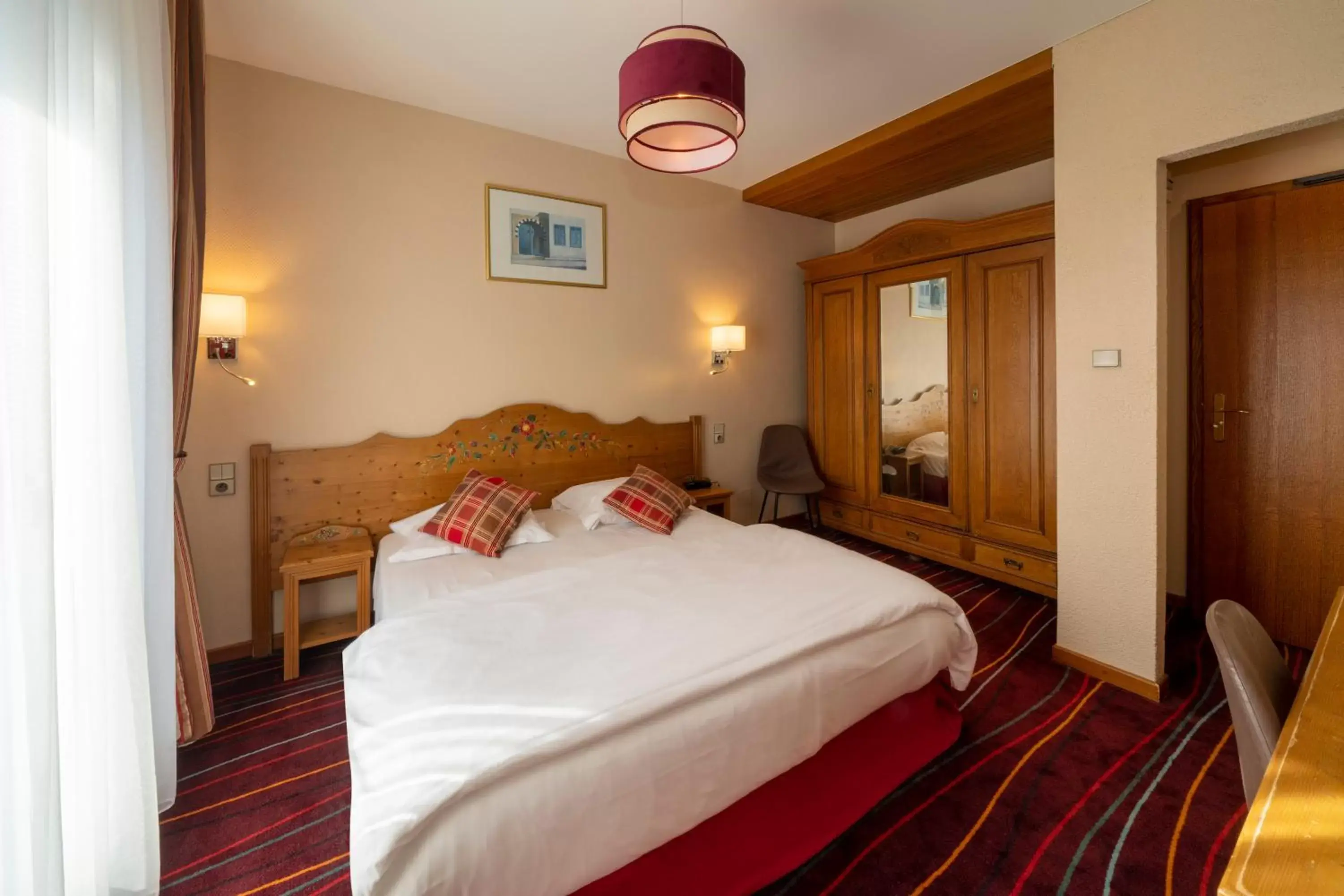 Double Room with Balcony in Hôtel du Parc, Restaurant, Spa & Wellness Double Room with Balcony in Hôtel du Parc, Restaurant, Spa & Wellness