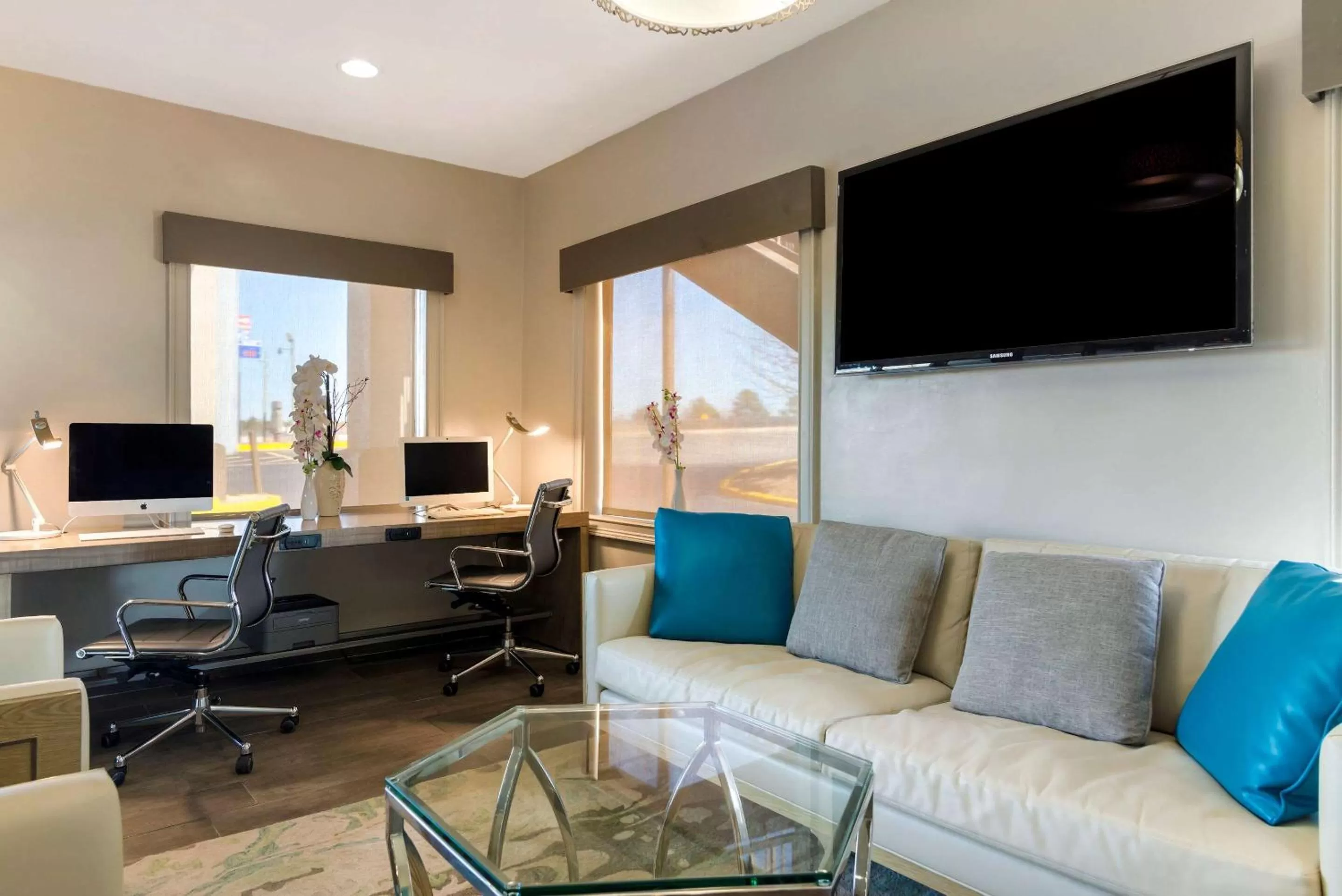 Lobby or reception in Quality Inn Ashburn