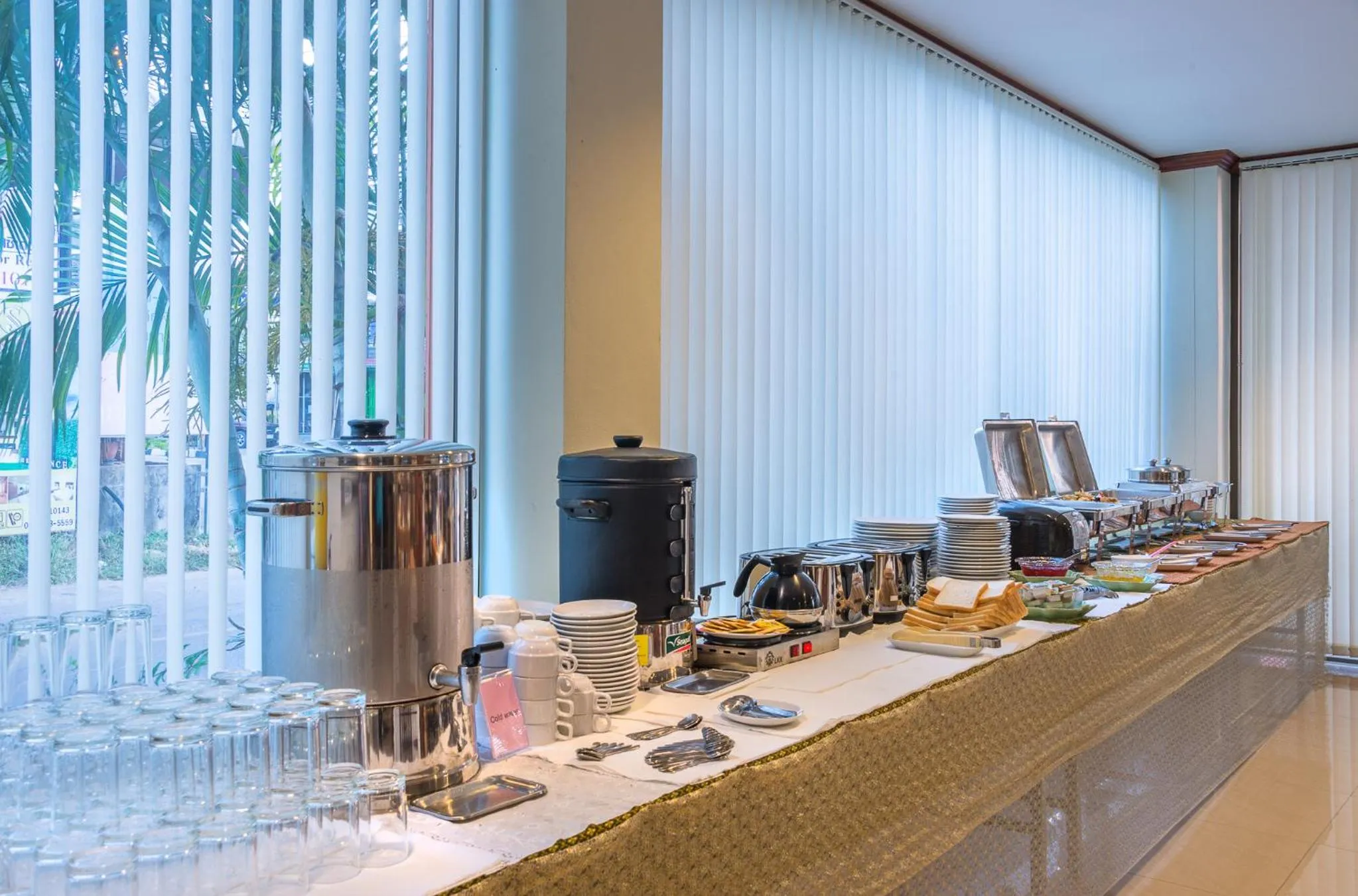 Food in Krabi Phetpailin Hotel