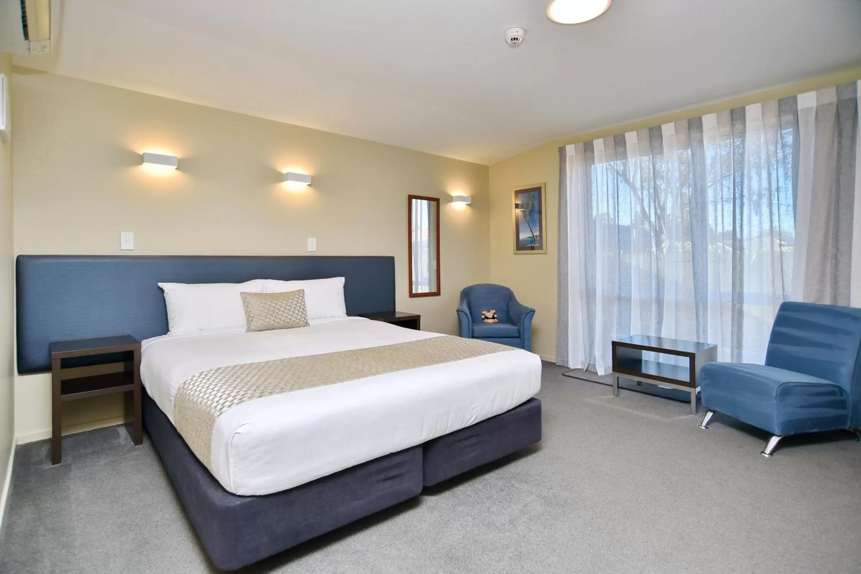 1 Bedroom Accessible Suite in The Riverstone 1 Bedroom Accessible Suite in The Riverstone
