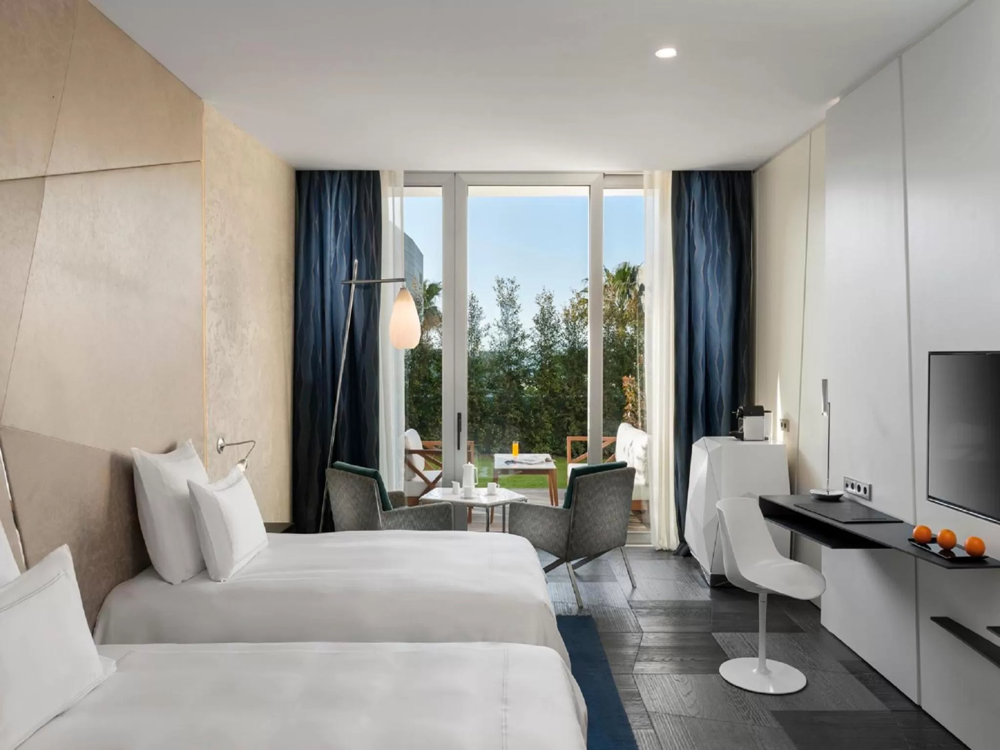 Bedroom, Bed in Swissôtel Resort Bodrum Beach