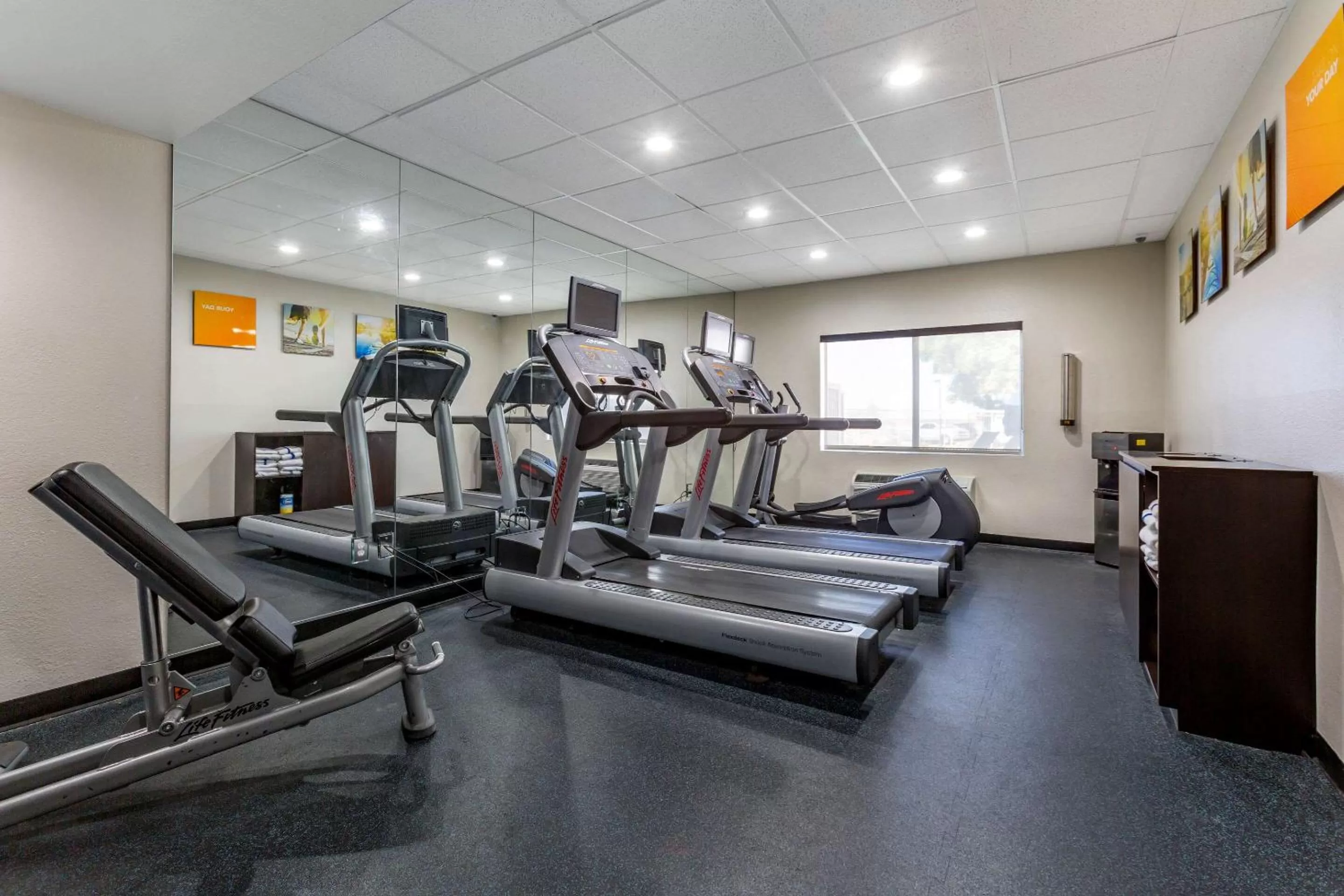 Fitness centre/facilities in Comfort Inn & Suites Phoenix North - Deer Valley