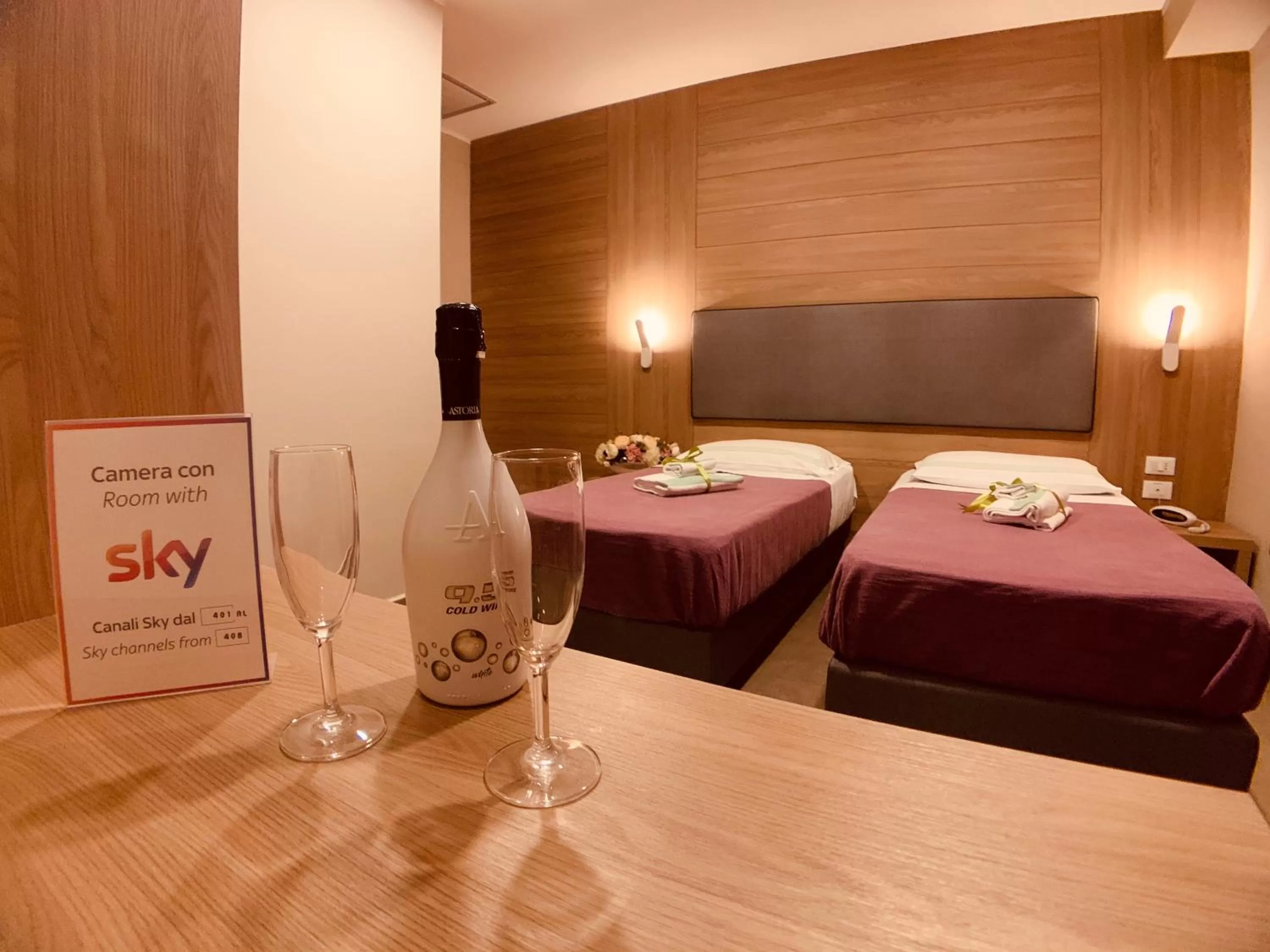 Photo of the whole room, Bed in Hotel Smeraldo