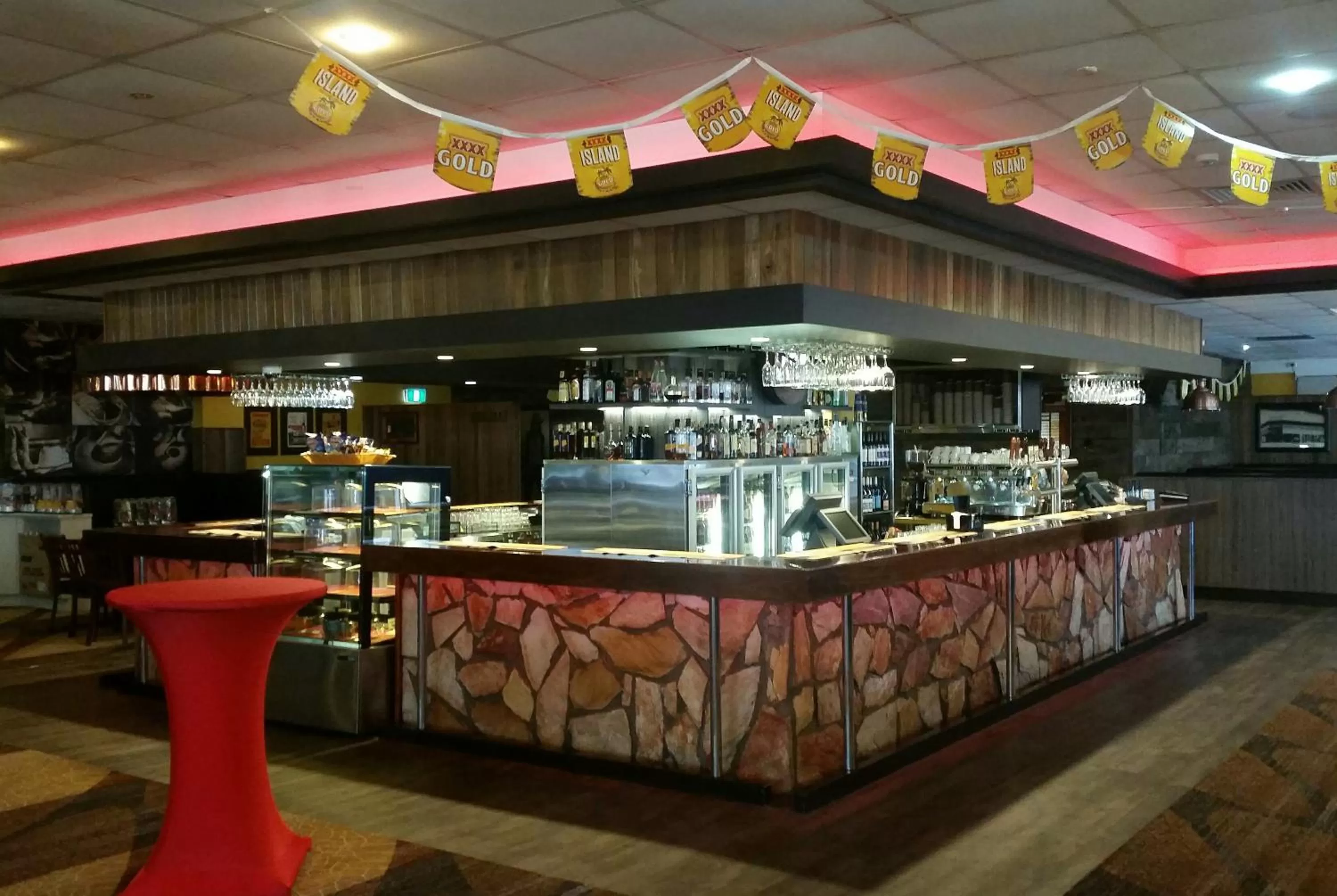 Lounge or bar in Isa Hotel