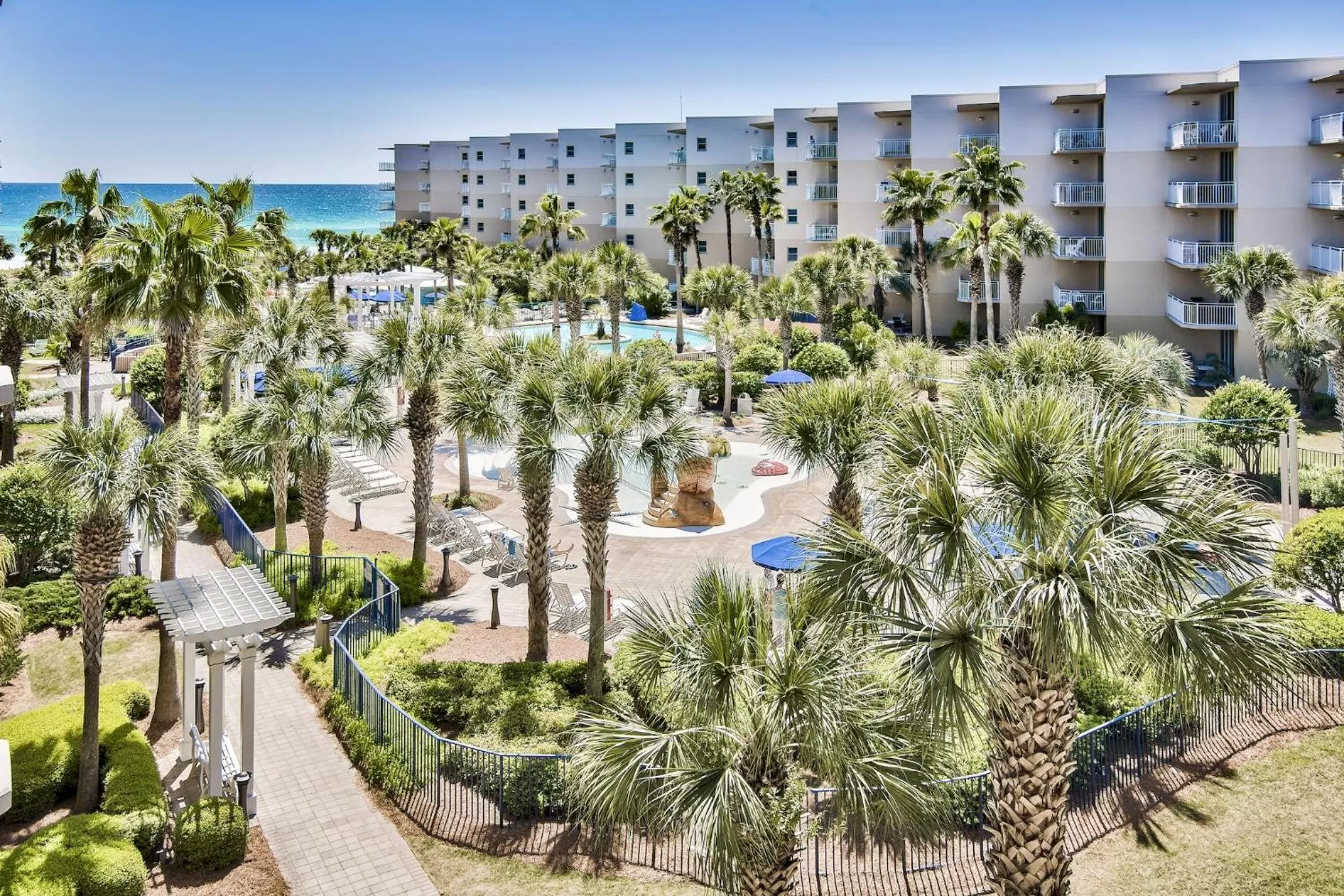 Pool view in Waterscape Resort by Tufan