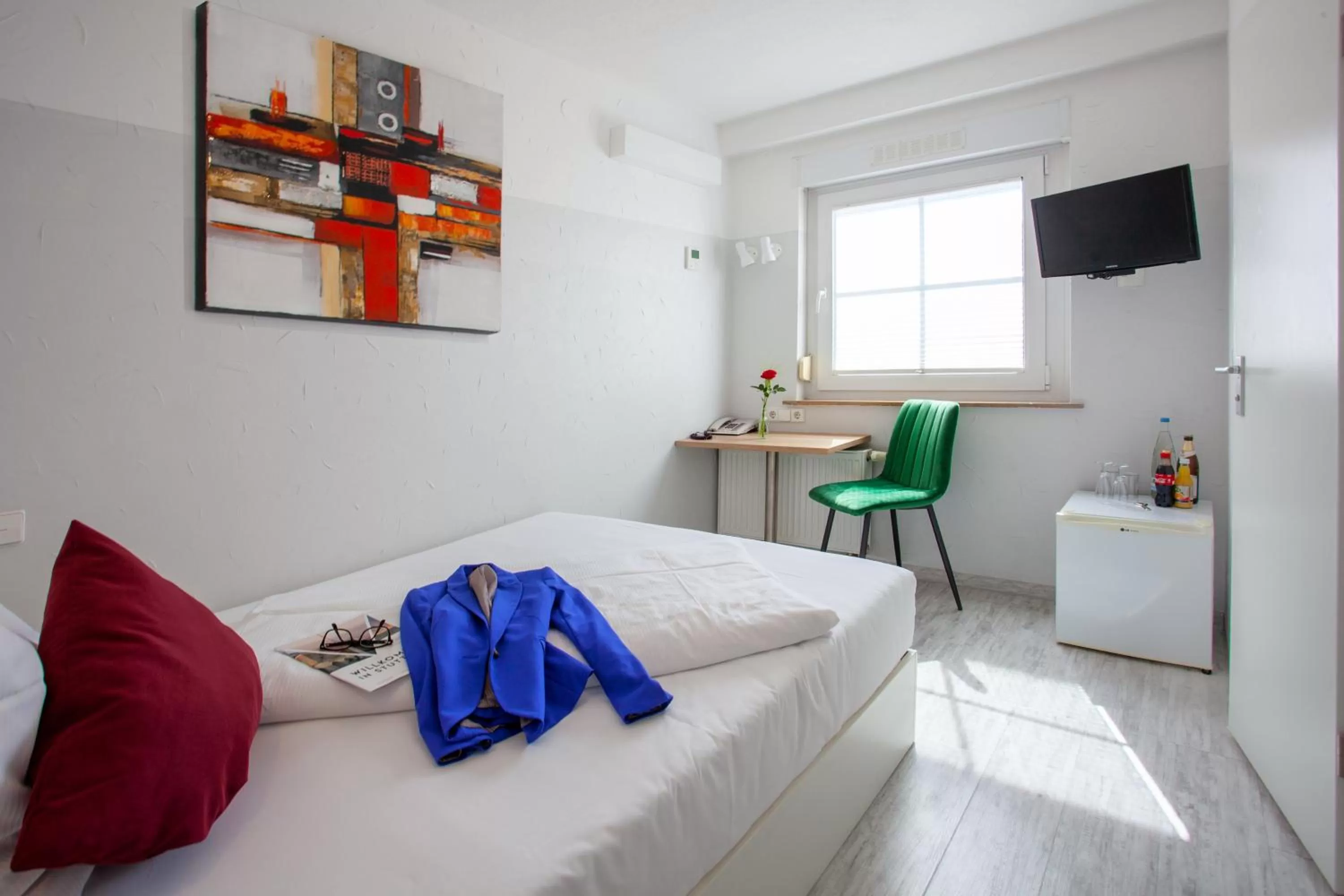 Photo of the whole room, Bed in Relax Hotel & SPA Stuttgart