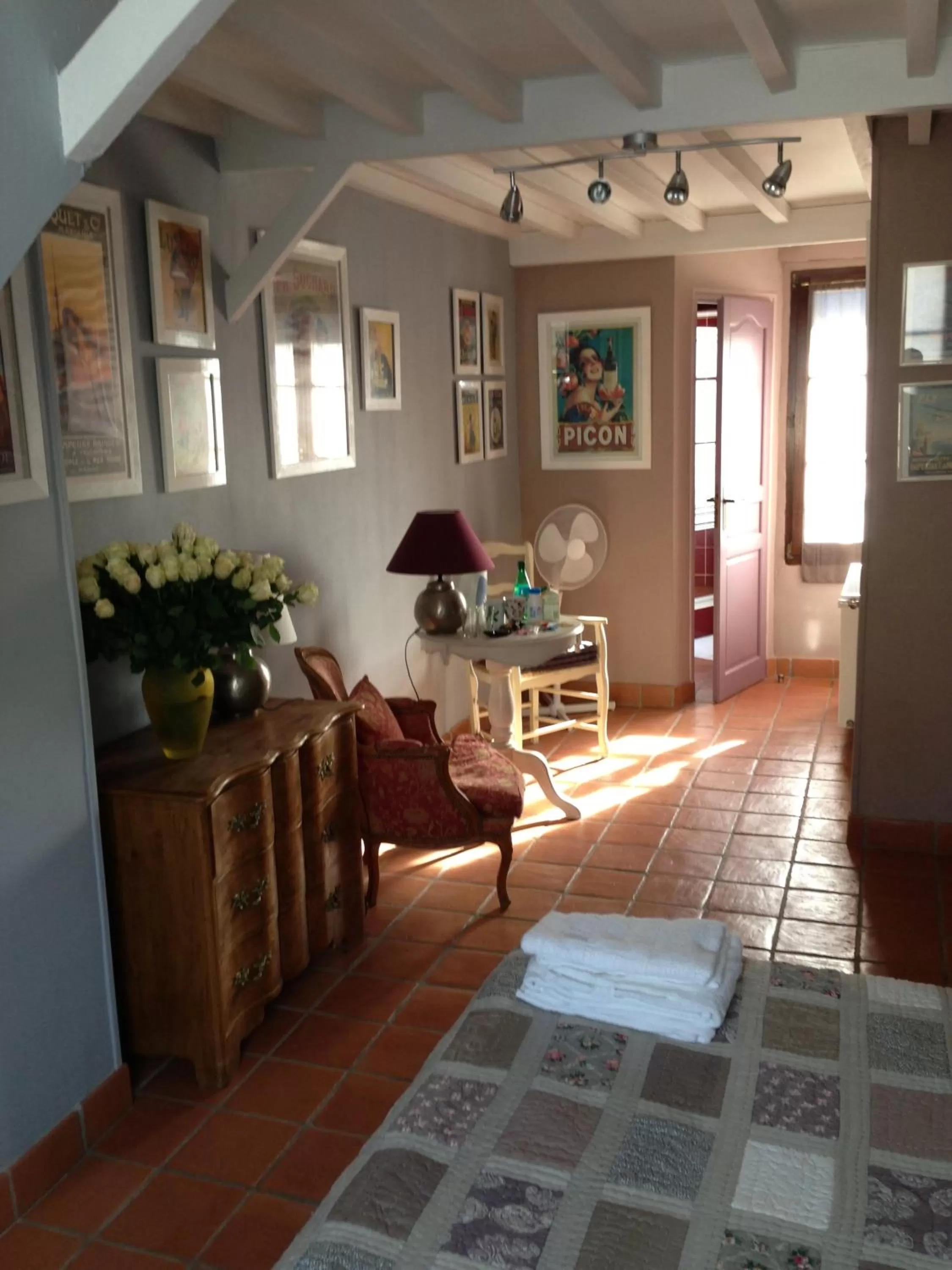 Bedroom in Hotel de Nesle