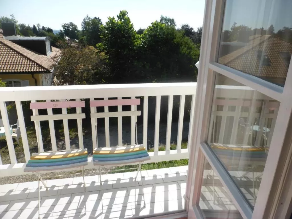 View (from property/room) in Bed and Breakfast Bavaria München