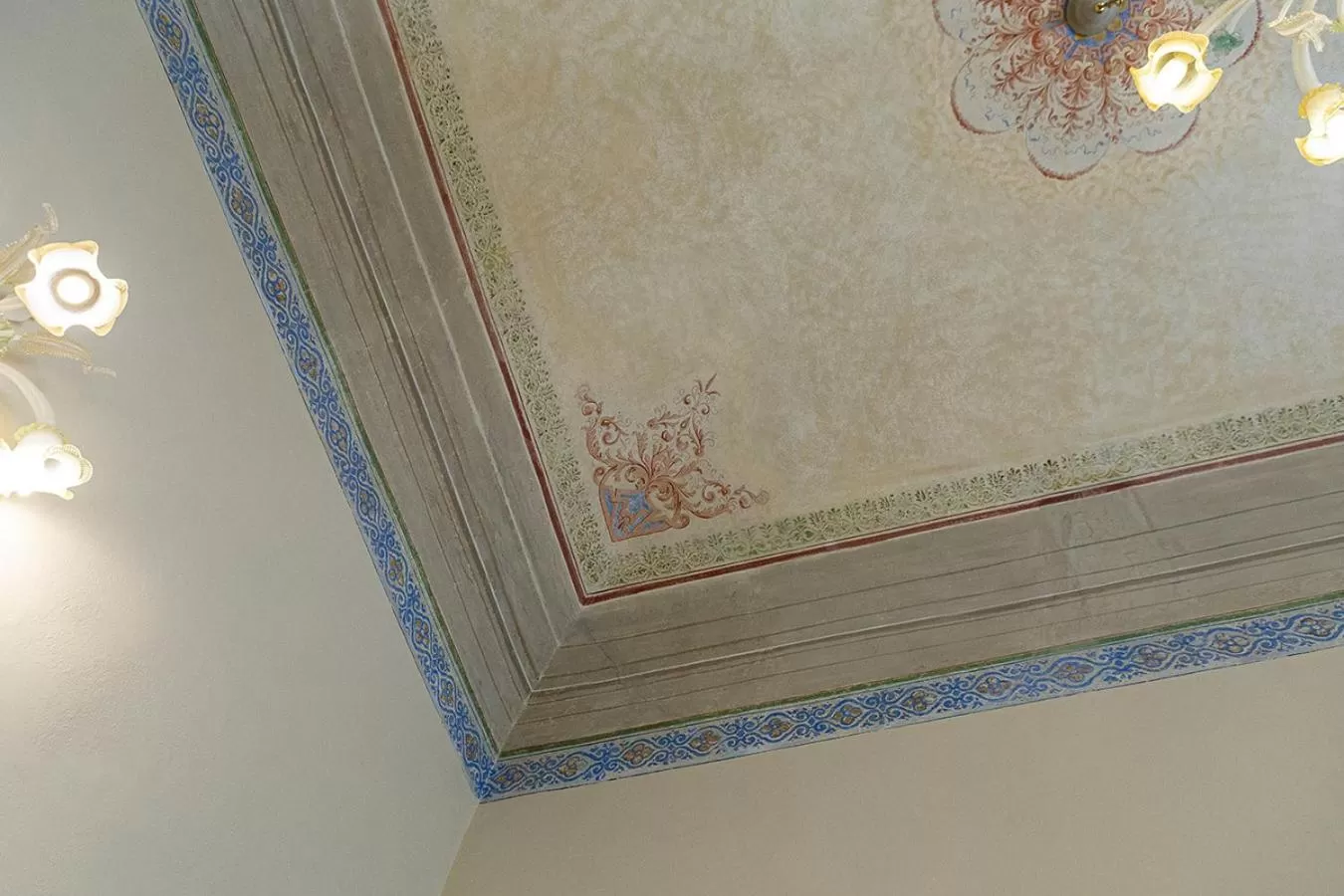 Decorative detail in Hotel Donatello