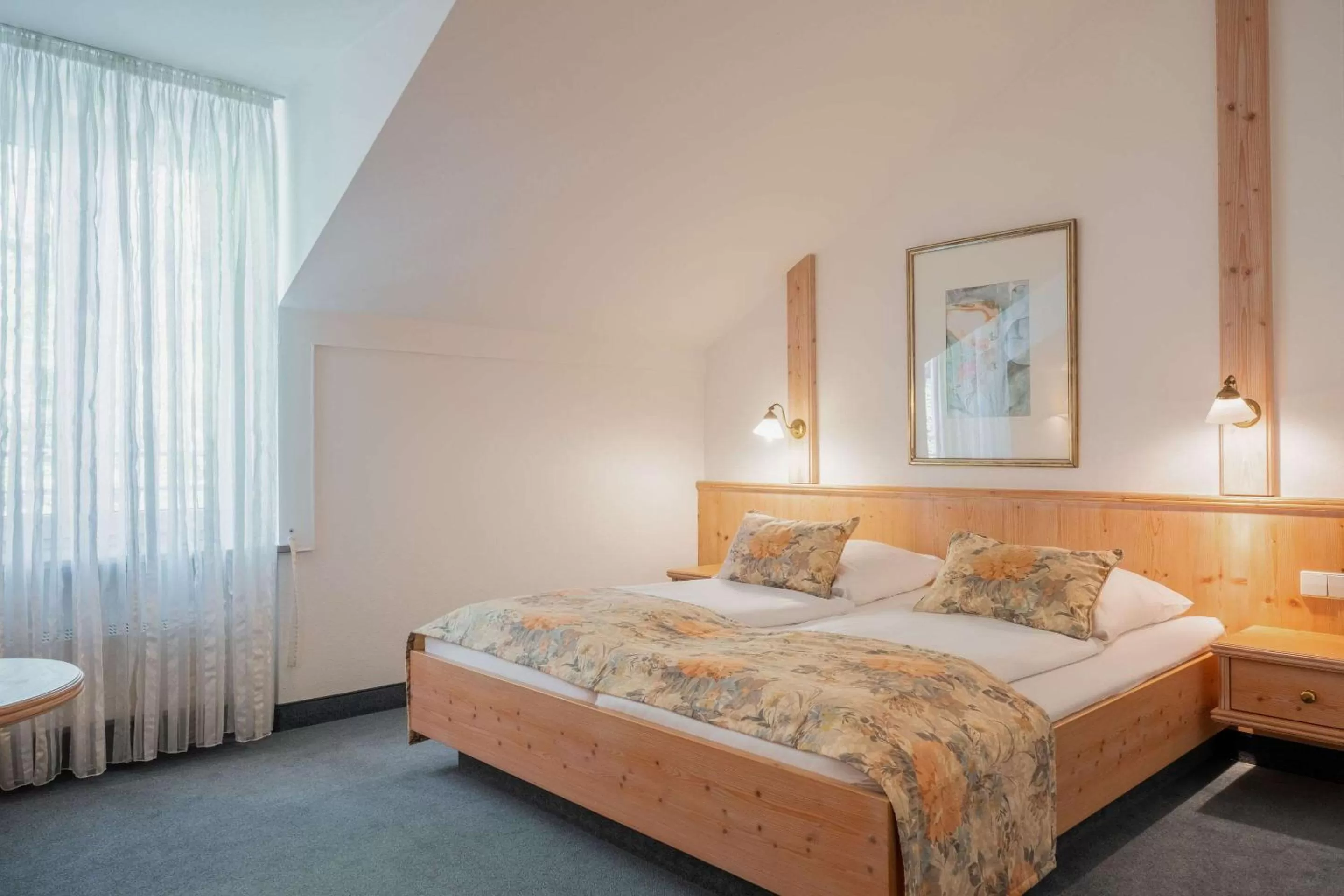 Photo of the whole room, Bed in Hotel Georgenhof Markt Schwaben