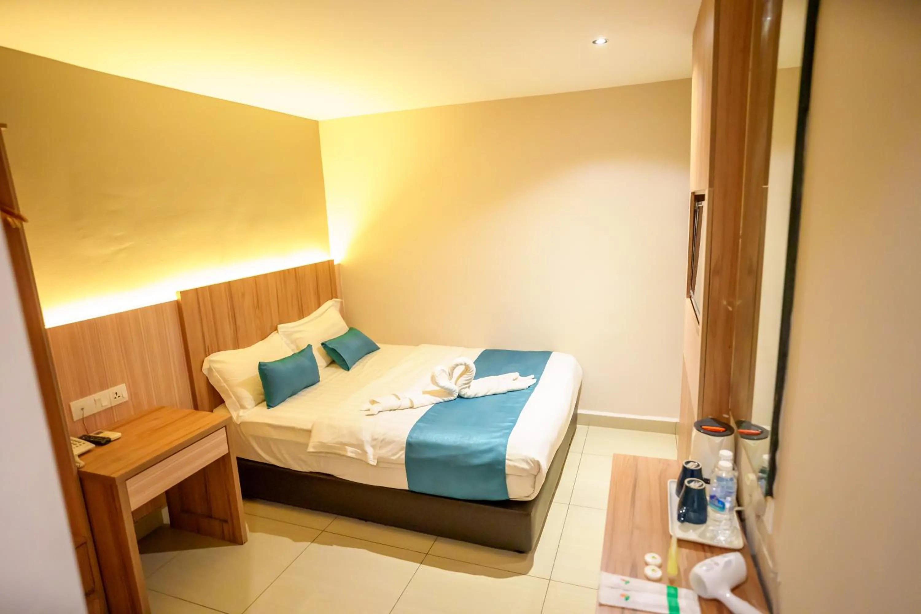 Bed in Euro Life Hotel @ KL Sentral