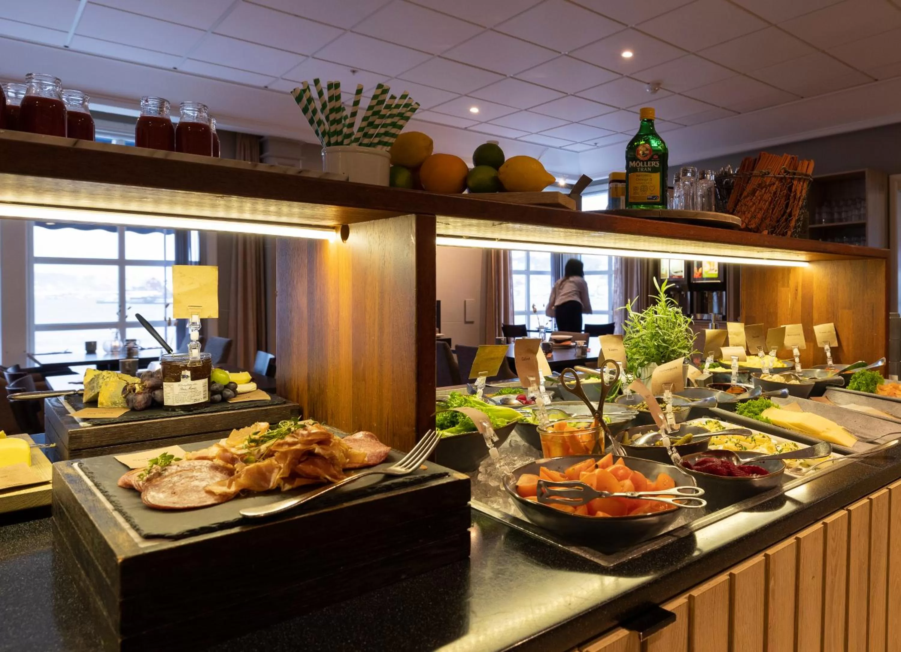 Buffet breakfast in Clarion Hotel Tyholmen