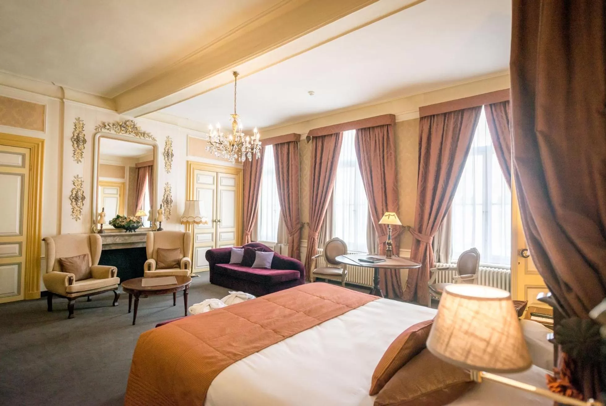 Bedroom, Bed in Hotel Jan Brito