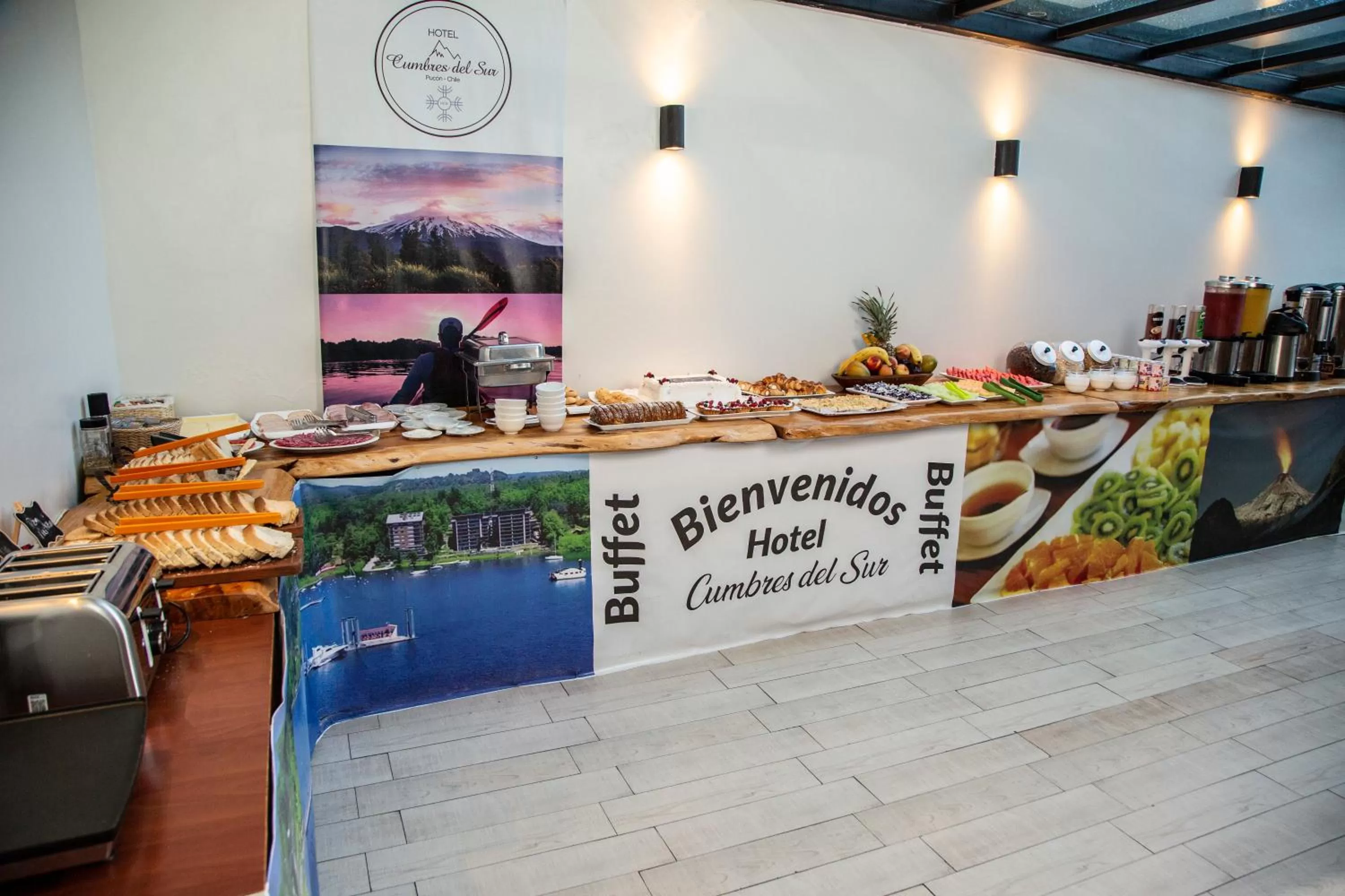 Buffet breakfast in Hotel Cumbres del Sur